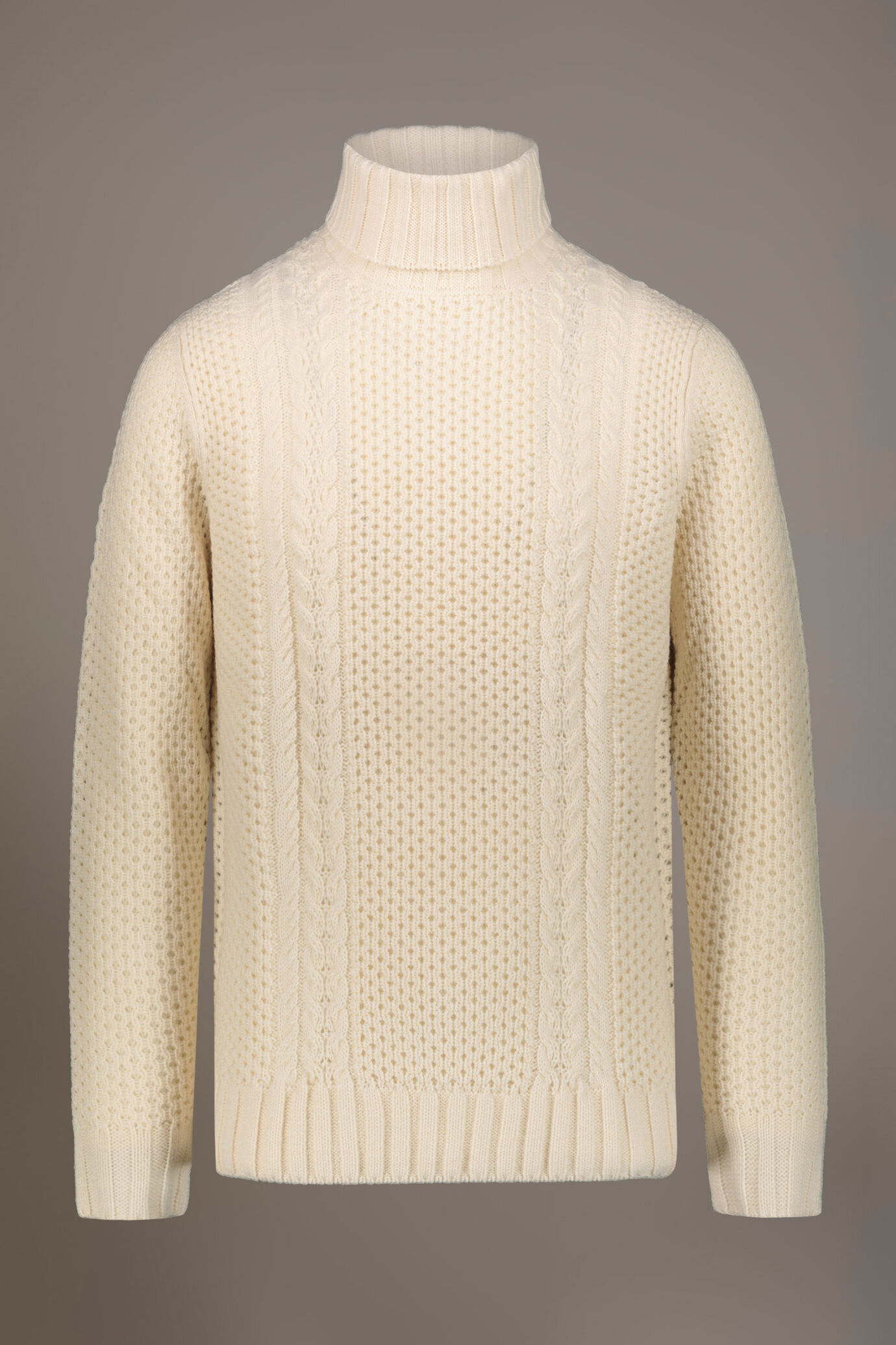 Wool blend turtleneck sweater with honeycomb heavy knitting image number 4