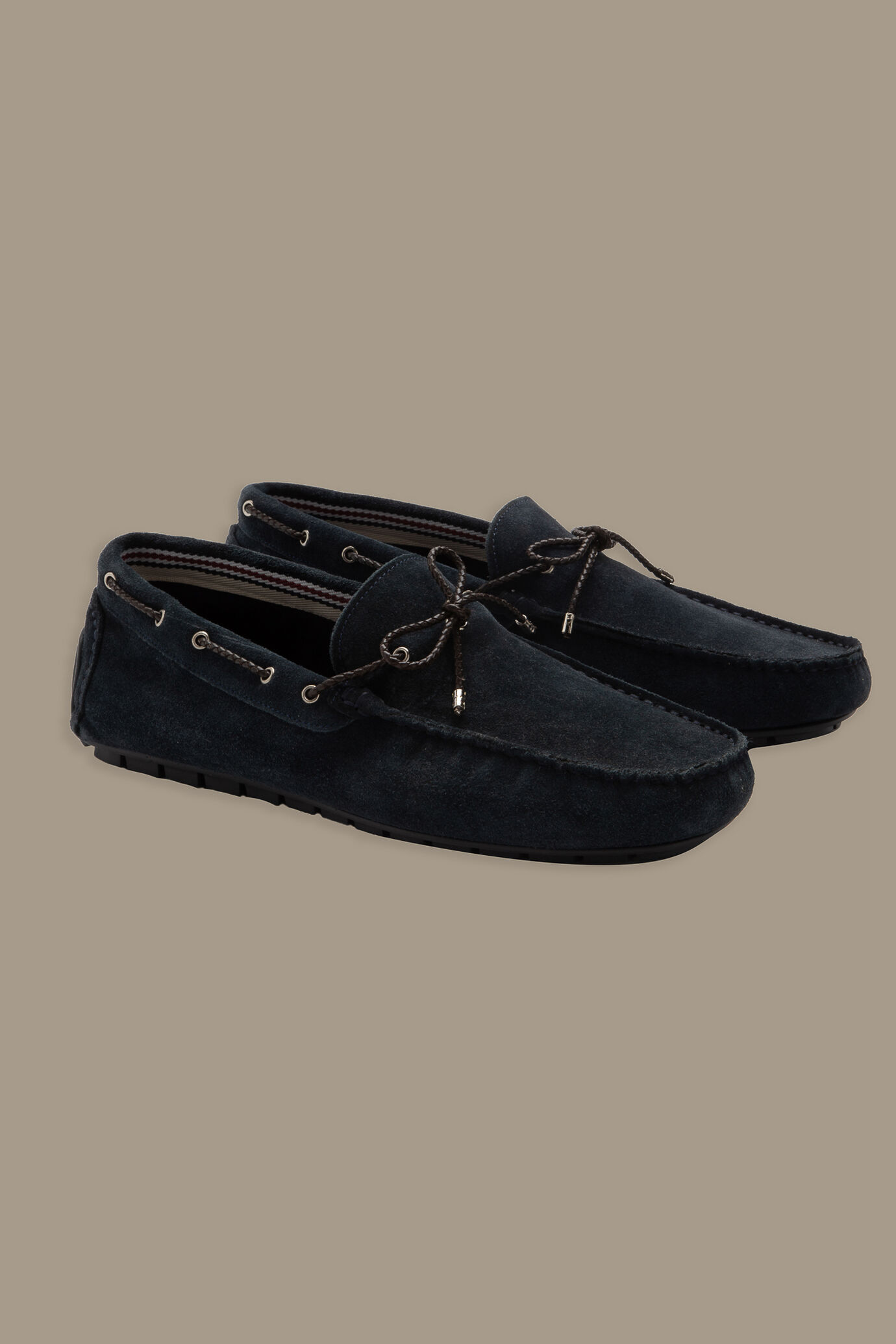 Loafer with lace 100% leather suede