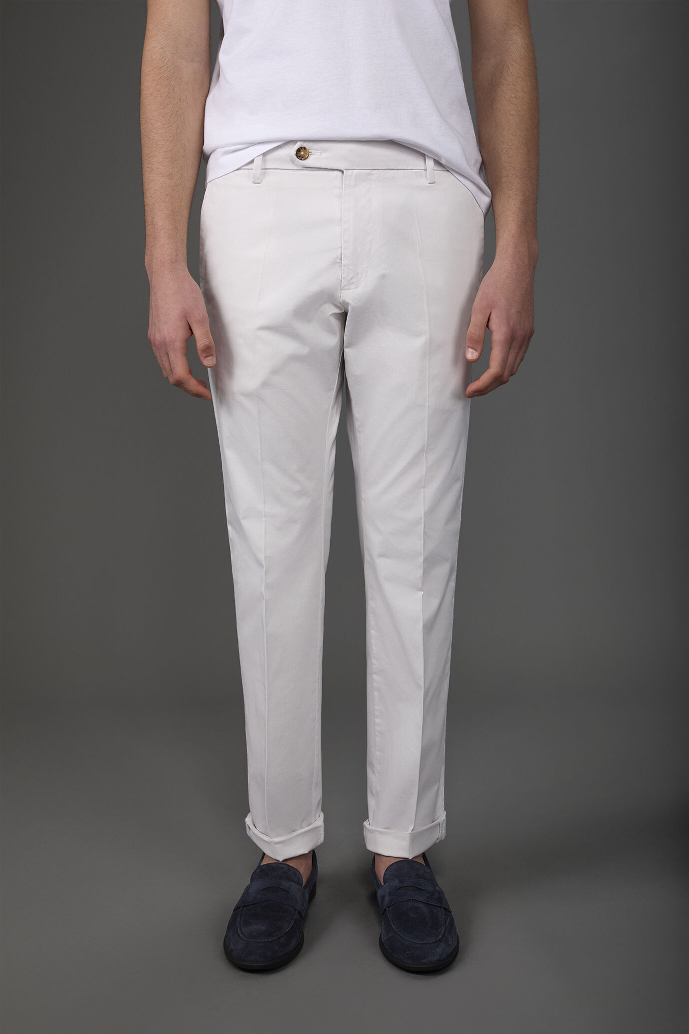 Pantalone uomo chino classico regular fit image number 1