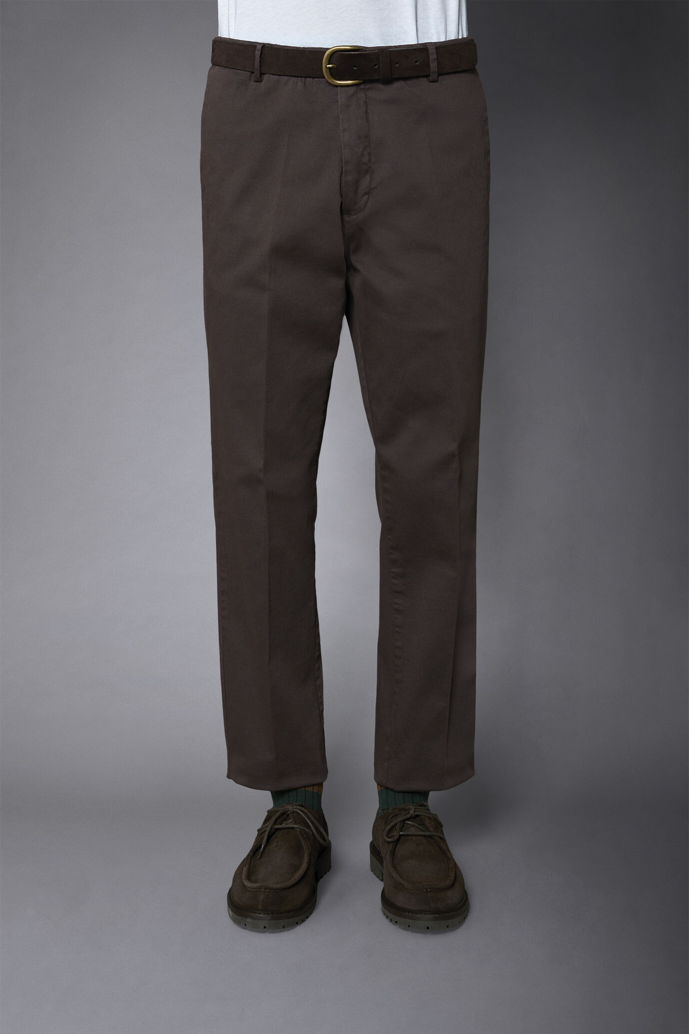 Pantalone chino uomo classico costruzione twill regular fit image number 3