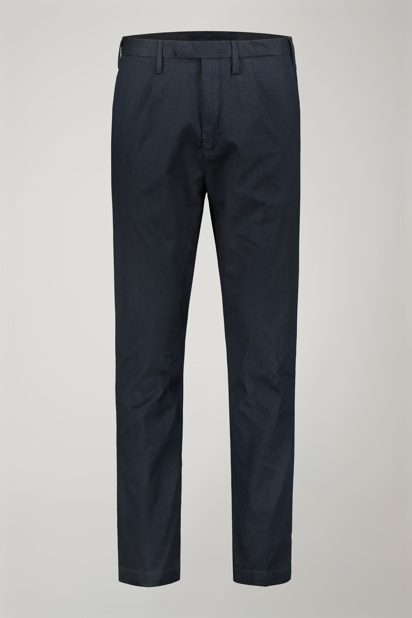 Klassische Herrenhose aus verstärktem Stoff mit Abnähern in bequemer Passform image number 4