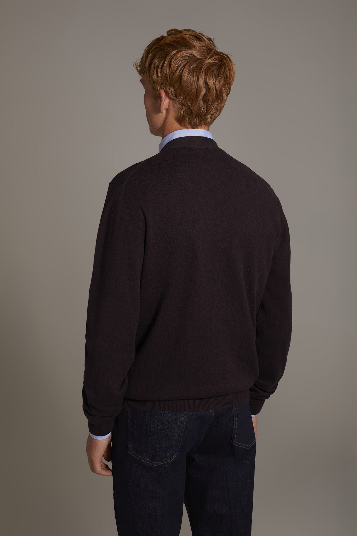 Cardigan scollo a V misto lana image number 3