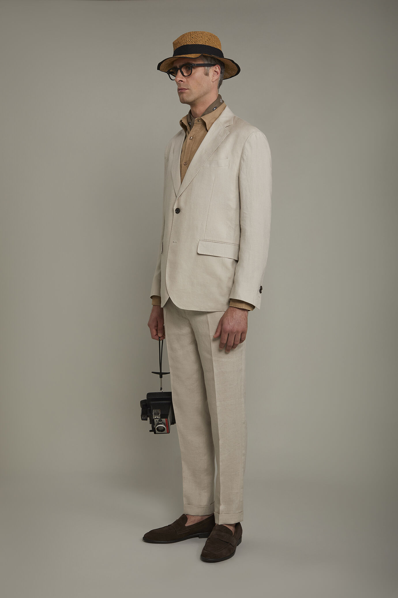 Abito uomo monopetto 100% lino regular fit image number 1