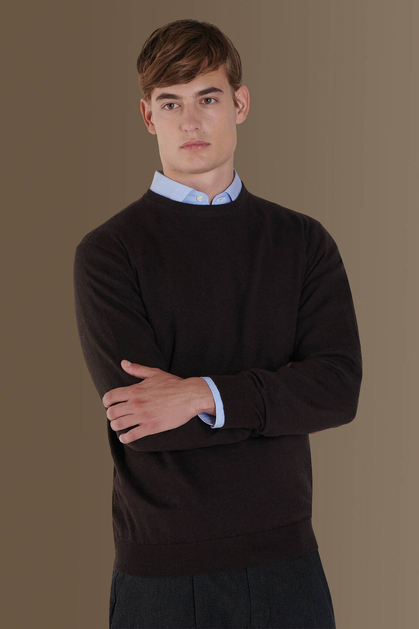 Round neck sweater in cotton- wool blend image number 0