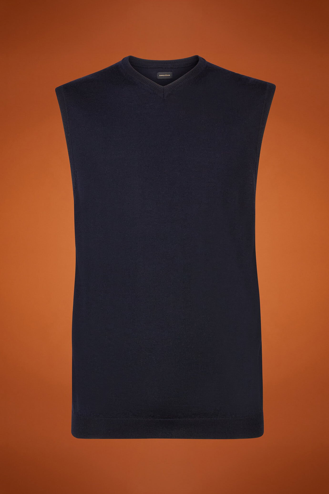 Men's regular fit V-neck tank top in 100% extra fine merino wool