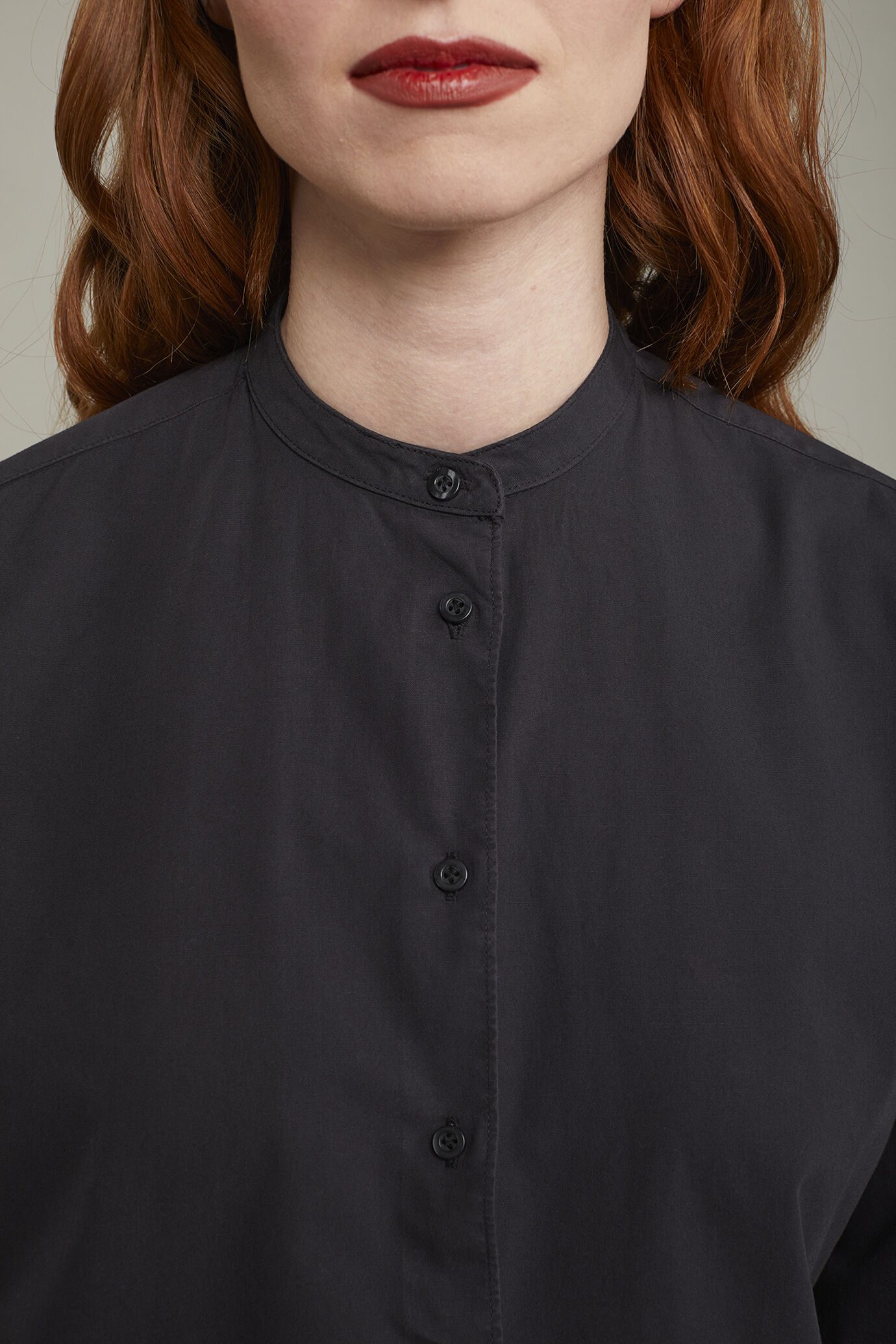 Camicia donna con collo coreano 100% cotone image number 3