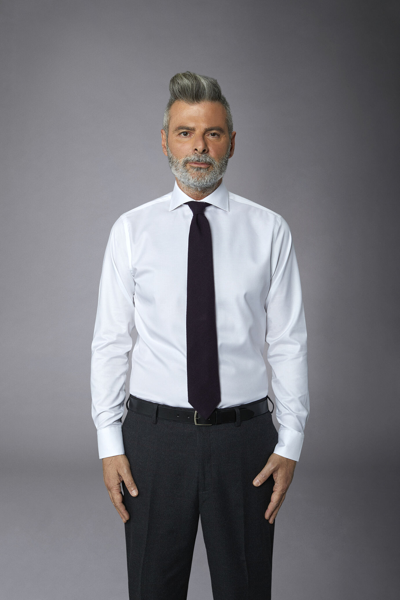 Camicia classica uomo collo francese regular fit tessuto armaturato piquet image number 2