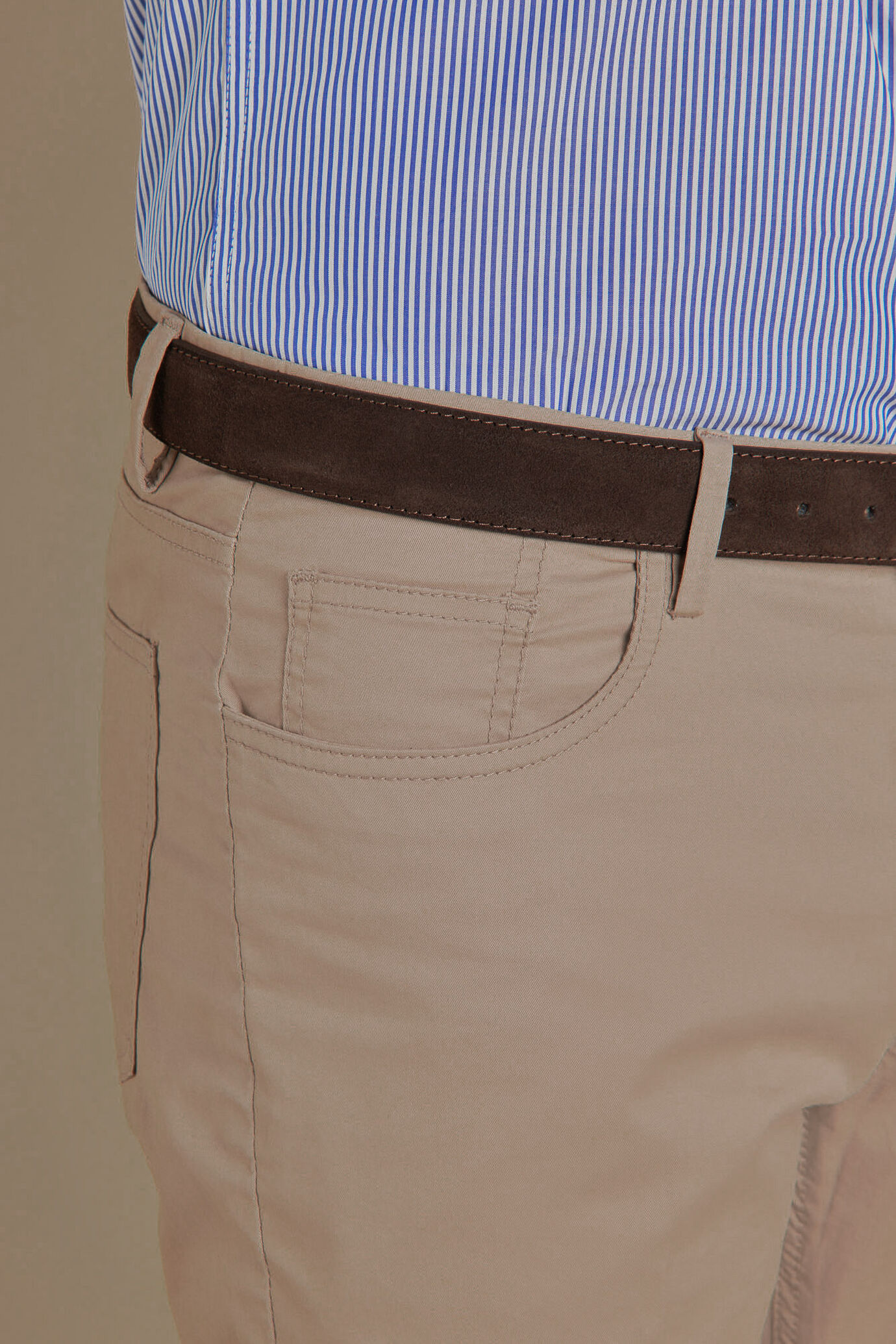Pantalone uomo 5 tasche tinta unita image number 3
