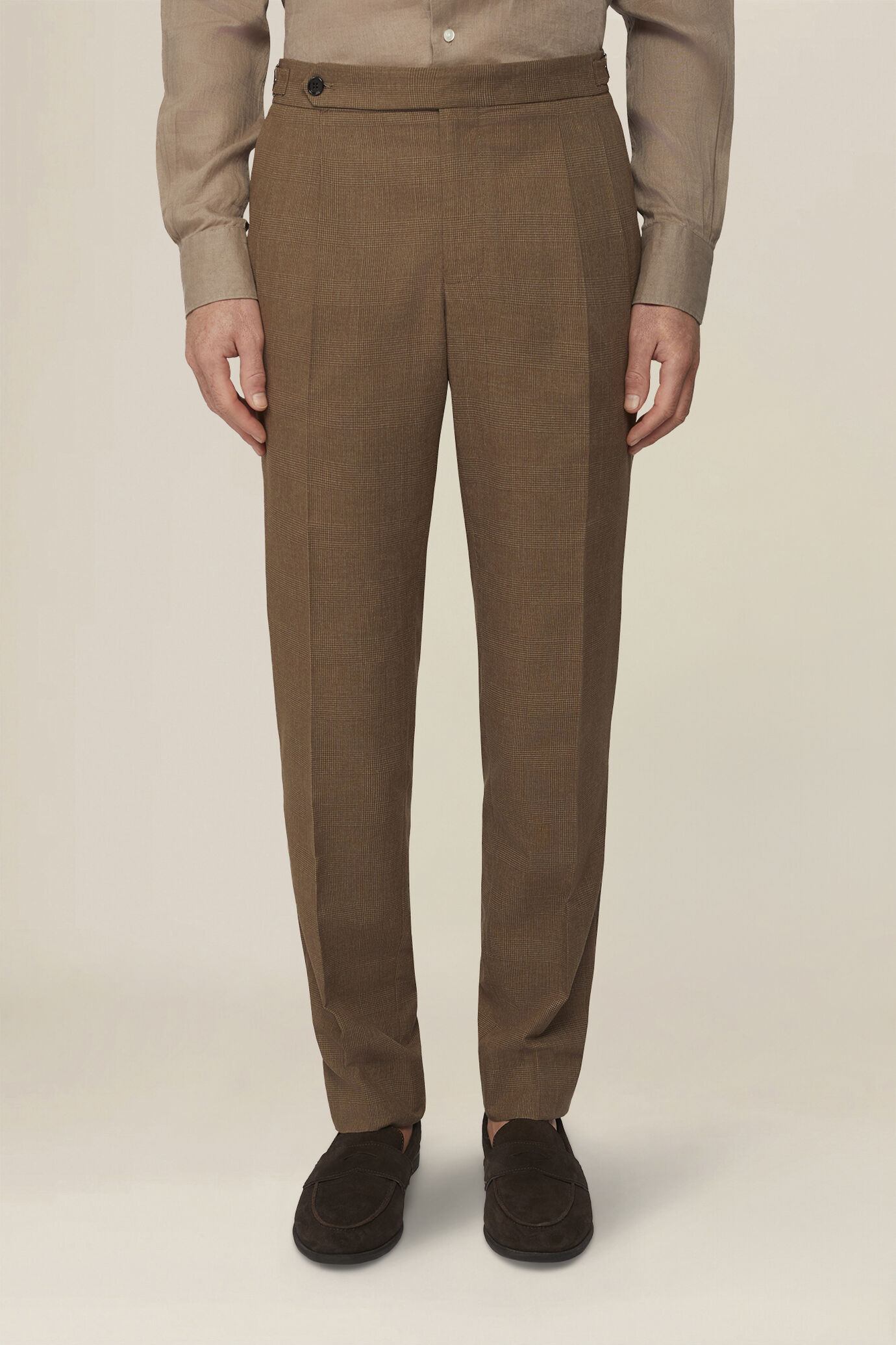 Pantaloni uomo in principe di Galles con doppia pince e fibbie laterali image number 1