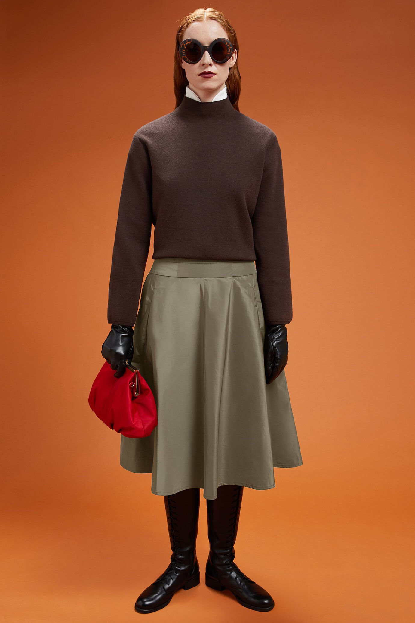 Women's taffeta half-circle skirt with a basque in a regular fit image number 0