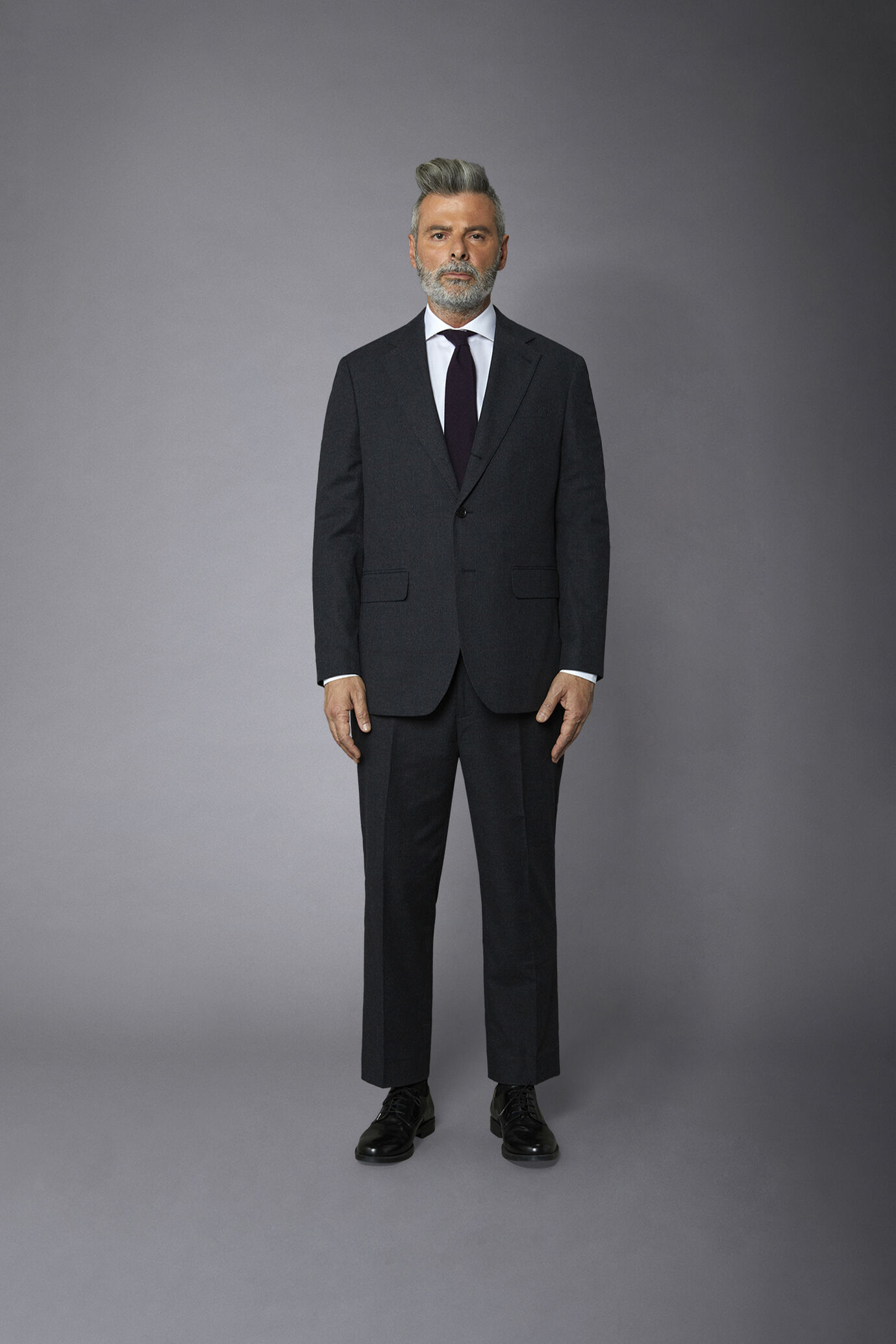 Men's single-breasted suit checked regular fit hand-woven wool fabric image number 2