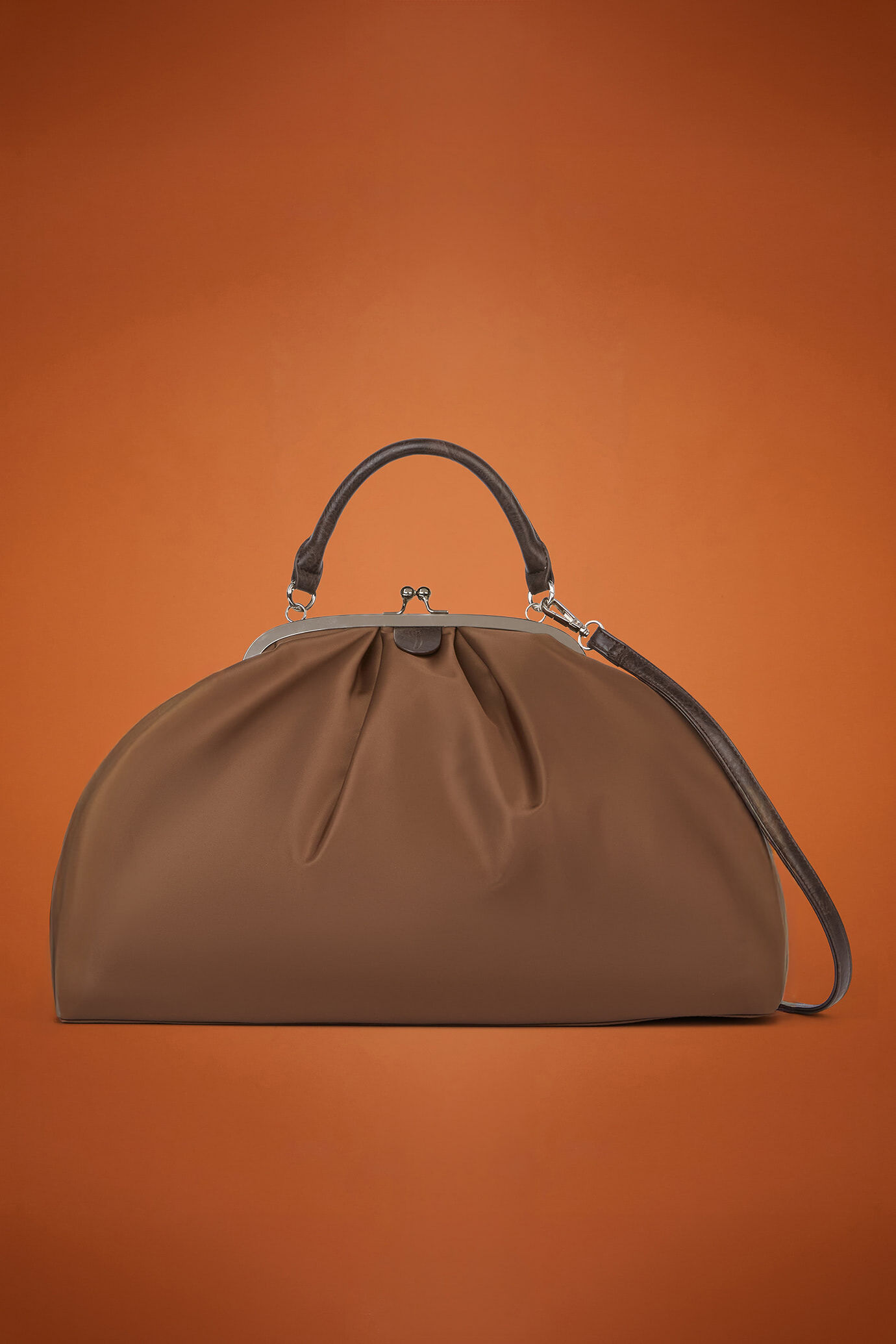 Borsa donna in tessuto tecnico con dettagli in ecopelle image number 0