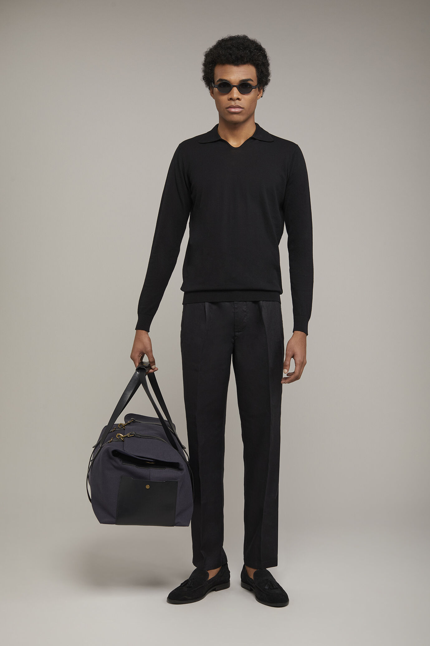 Pantalone uomo con doppia pinces 100% lino comfort fit image number 0