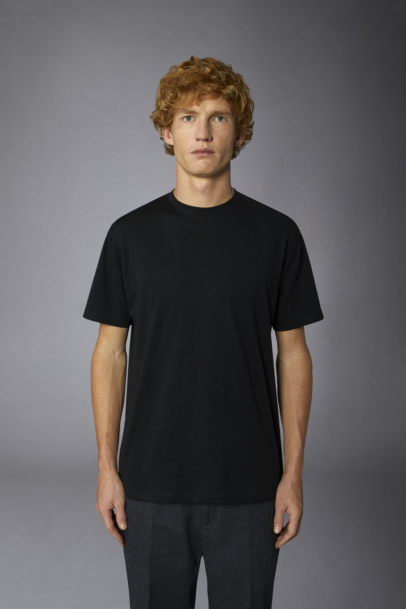 Kurzarm-T-Shirt mit Rundhalsausschnitt aus reiner Baumwolle image number 2