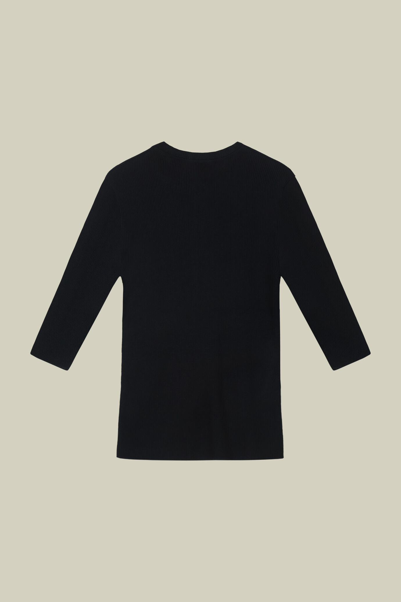 Women's top with front opening and elbow-length sleeves image number 5