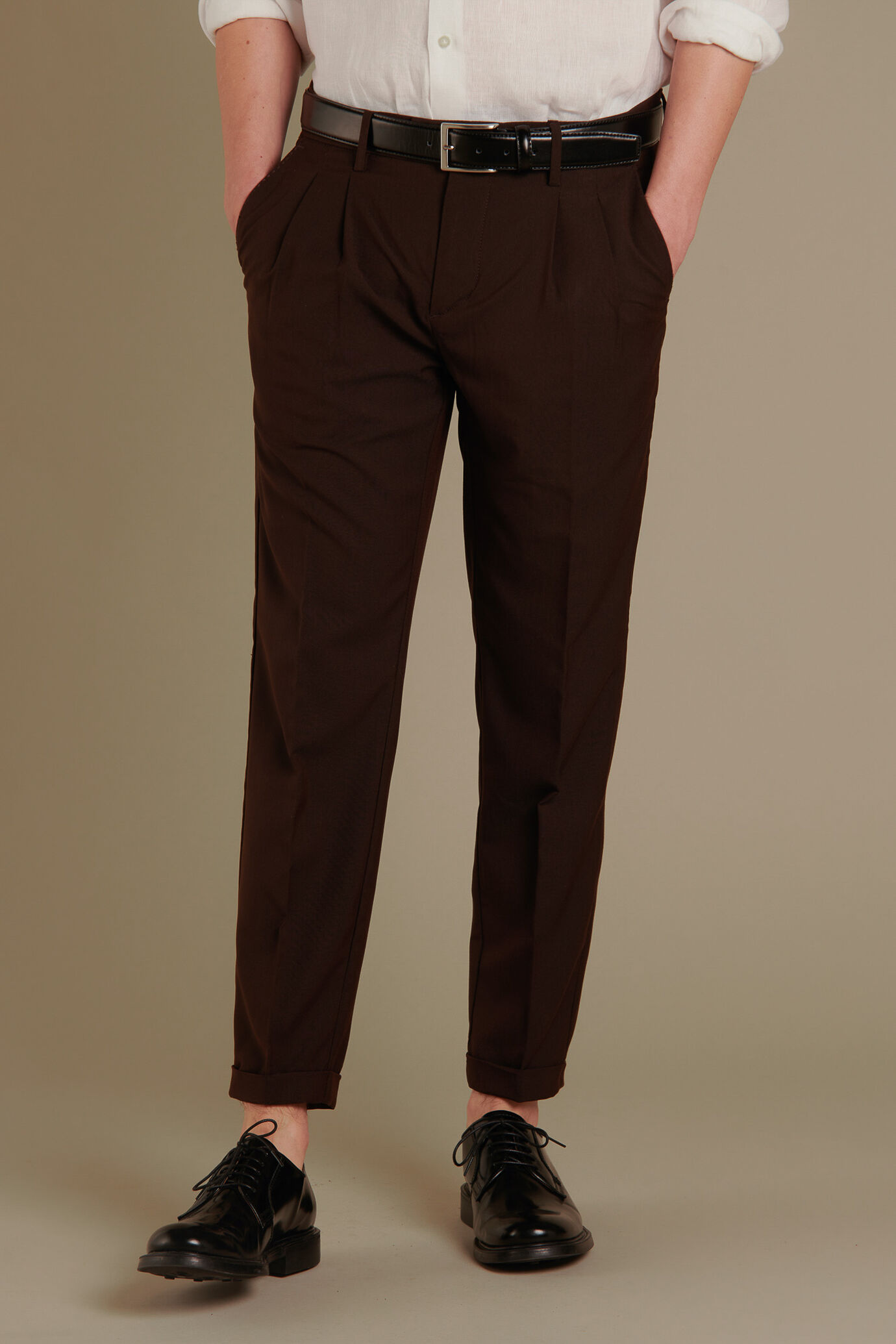 Pantaloni uomo con doppia pince image number 1