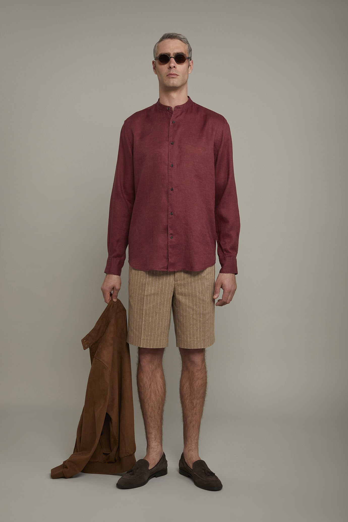 Chemise décontractée homme à col mao en 100 % lin, coupe confort image number 0