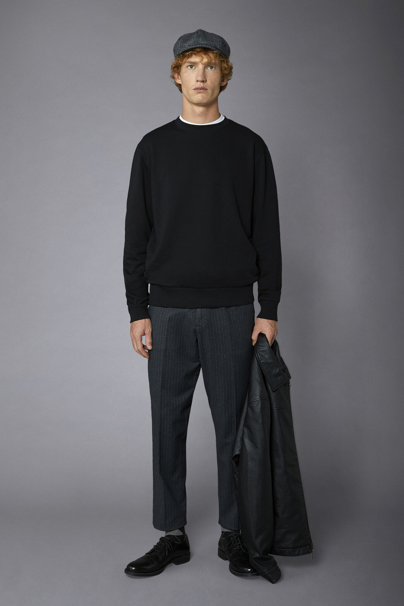 Pantalone chino uomo tessuto in cotone mano lana gessato comfort fit image number 0