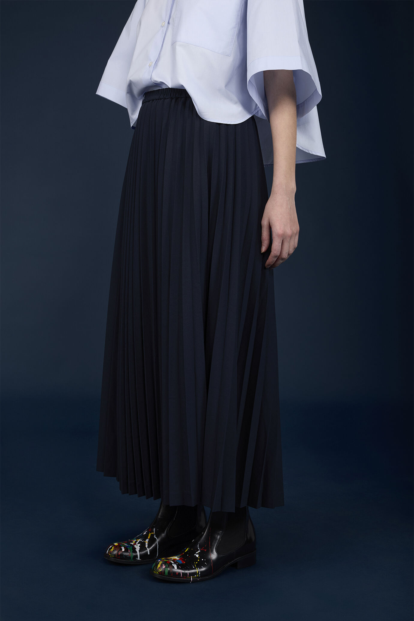 Jupe mi-longue pour femme, mod&egrave;le uni et pliss&eacute; image number 3