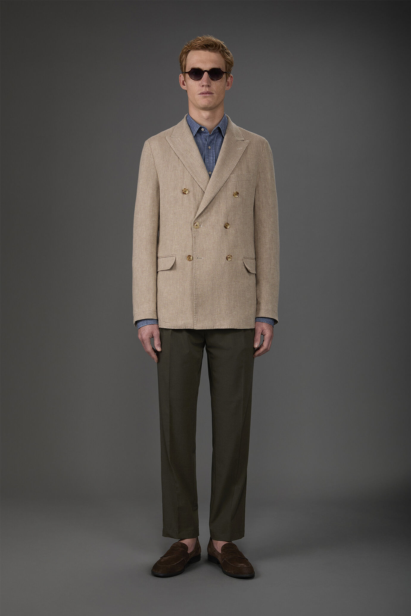 Men's unlined double-breasted jacket with peak lapels and flap pockets cotton and linen blend