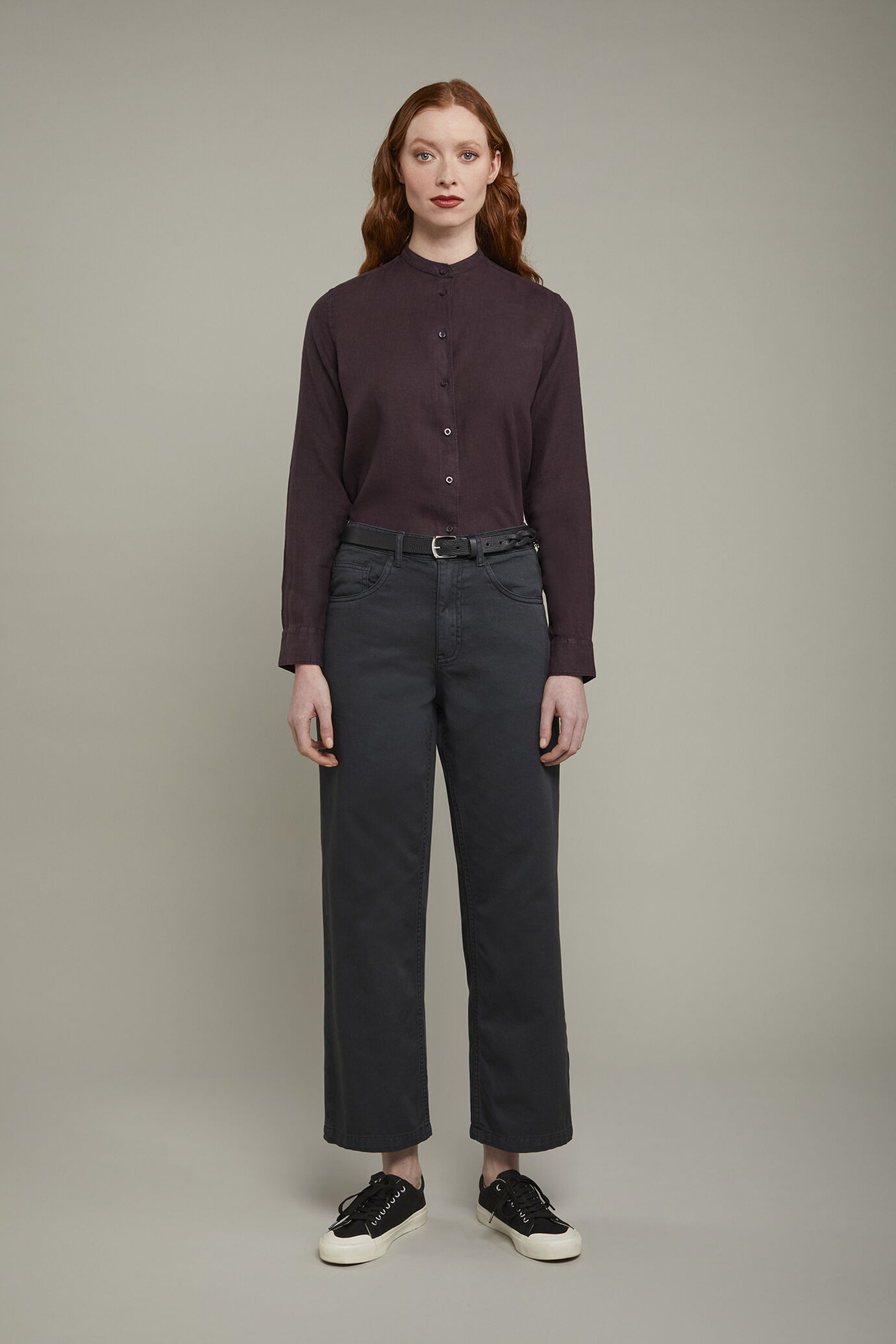 Pantalone donna 100% cotone 5 tasche regular fit image number 2