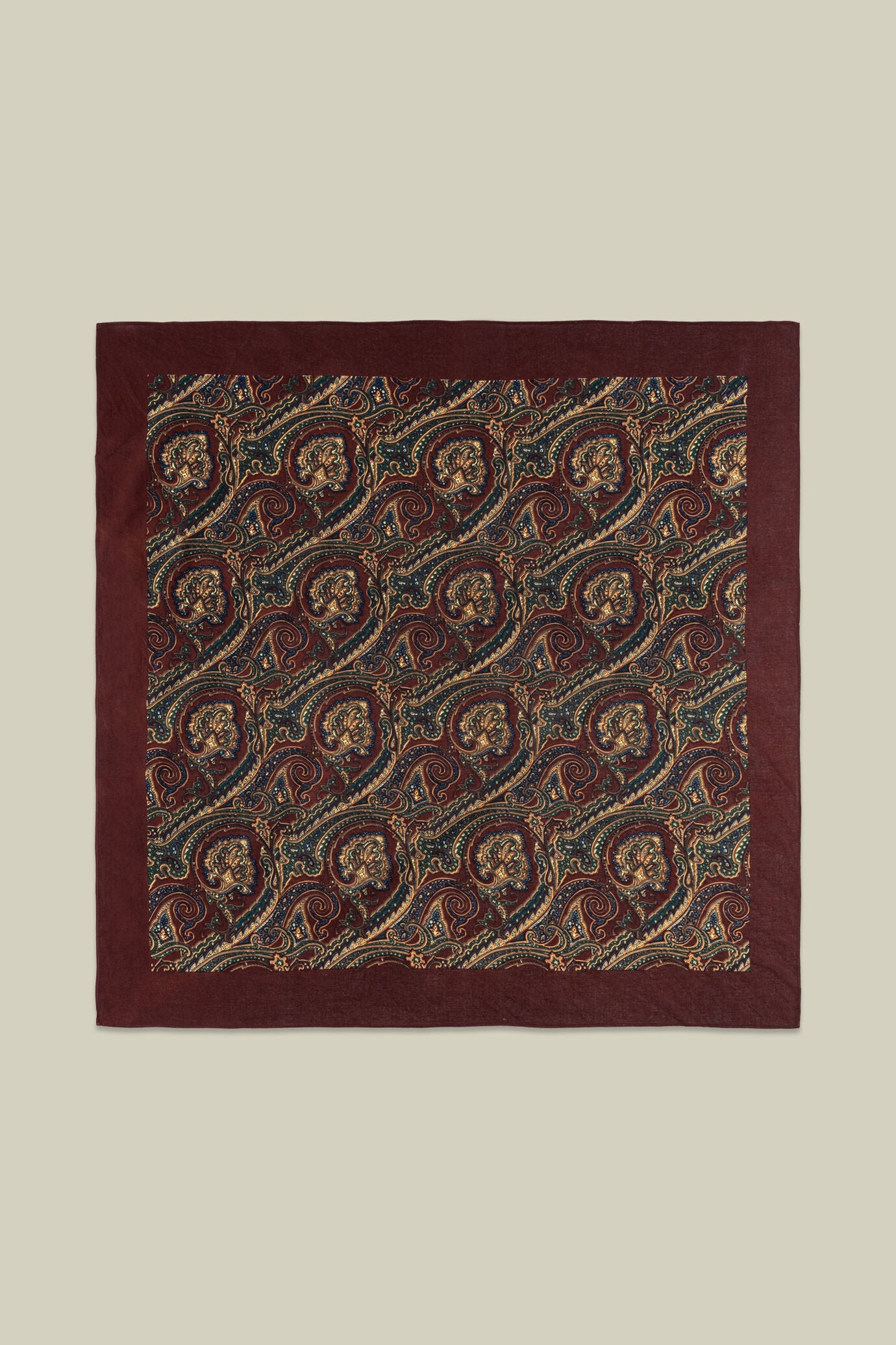 Herrenschal mit Makro-Paisleymuster