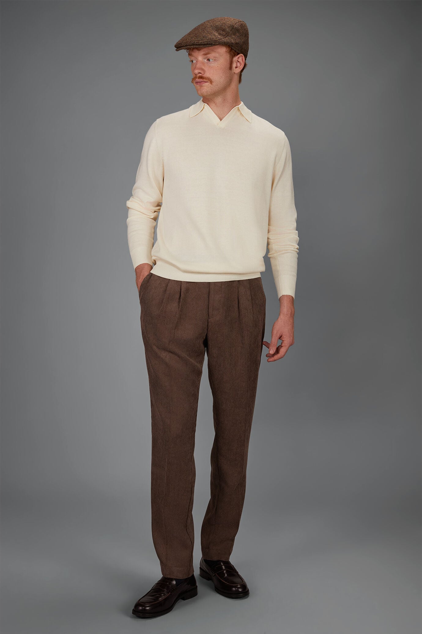Polo pour homme tricot&eacute; coupe classique