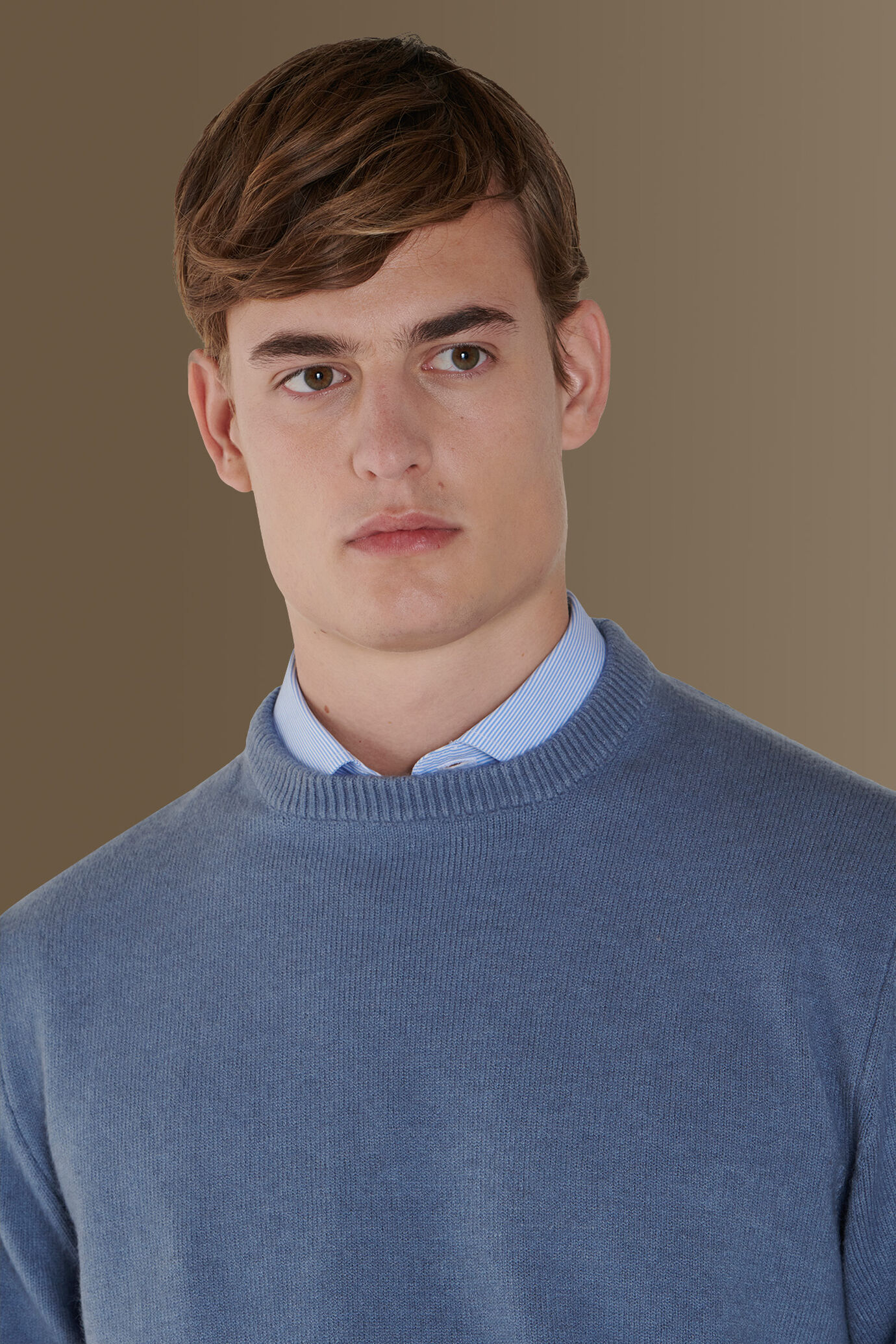 Round neck sweater soft touch image number 1
