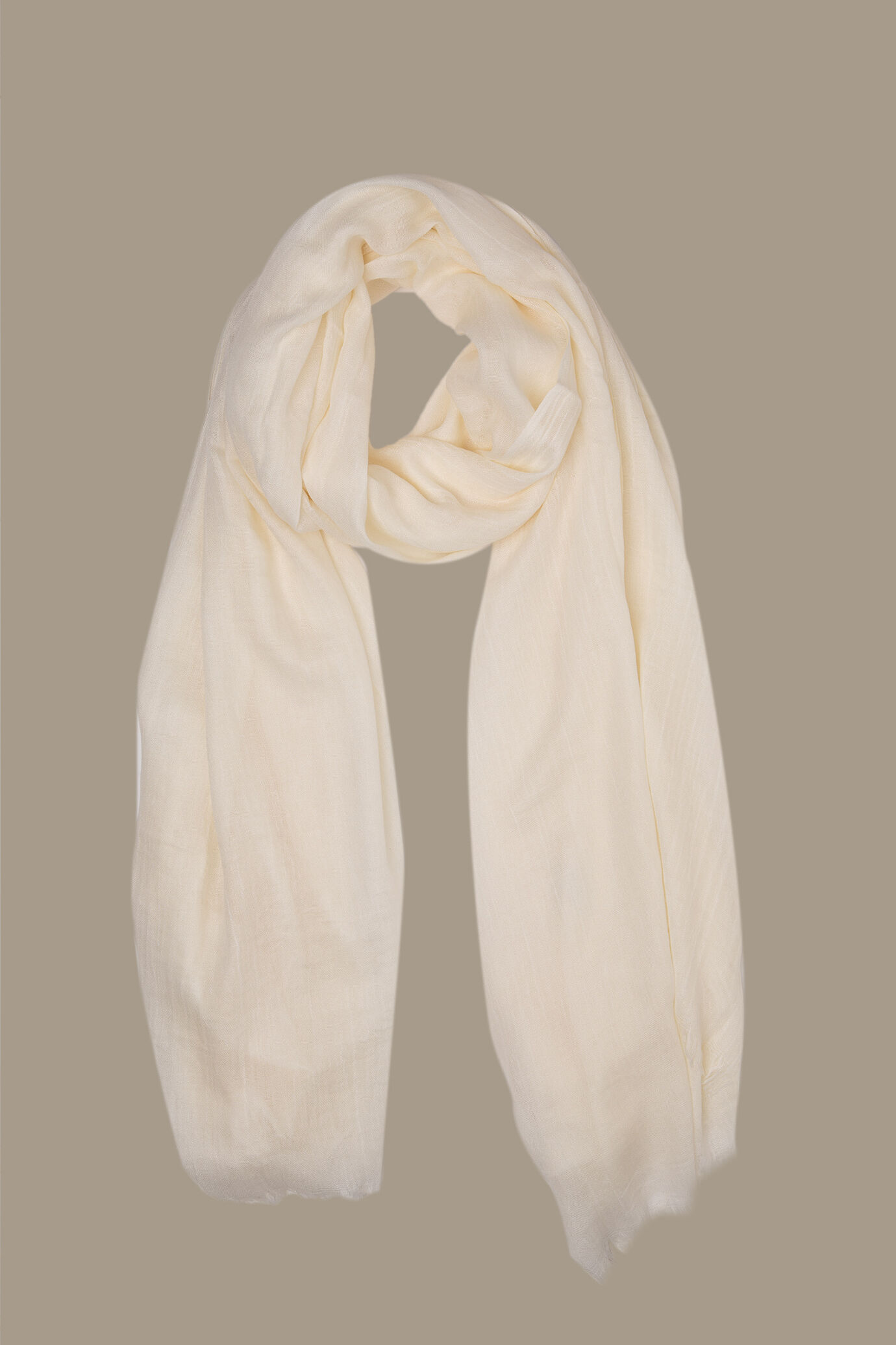 Cotton blend solid colour shawl image number 0