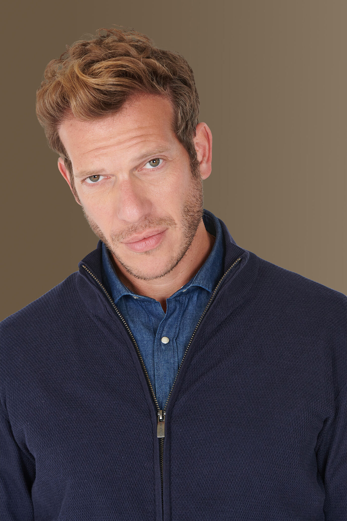 Cardigan with high collar seed stitch knitting image number 2