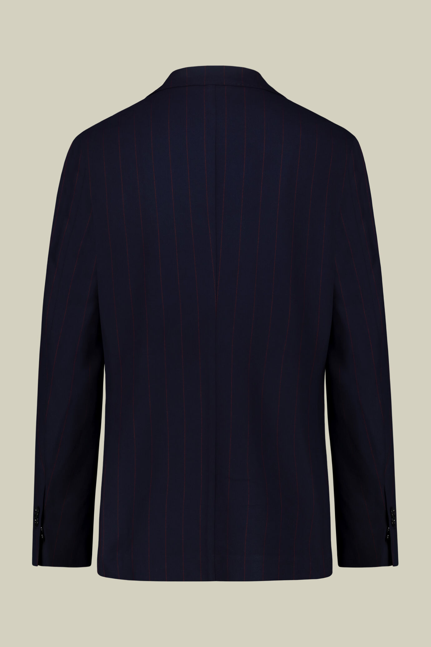 Single-breasted men's suit with single-pleat trousers and side buckles, in a pinstripe fabric image number 5
