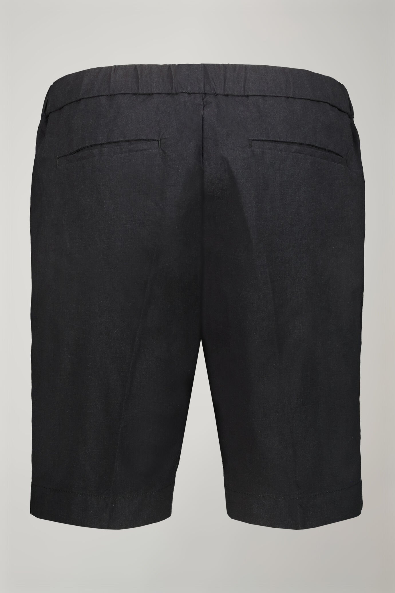 Bermudashorts für Herren mit doppelten Abnähern und Kordelzug in der Taille aus Slub-Baumwollstoff image number 5