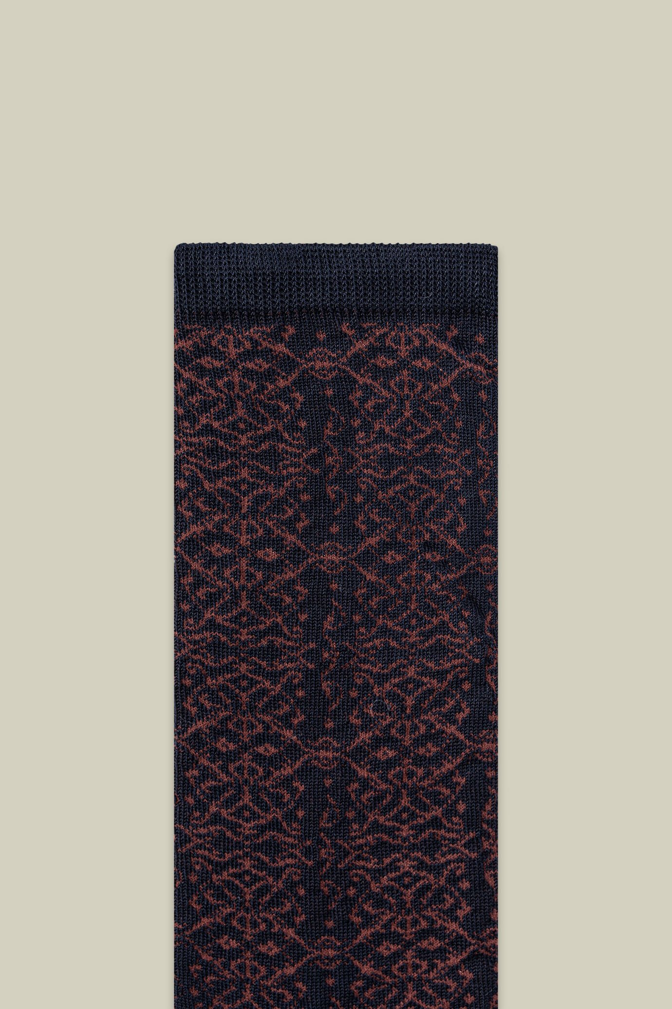 Chaussettes pour femme à motif en dentelle image number 2