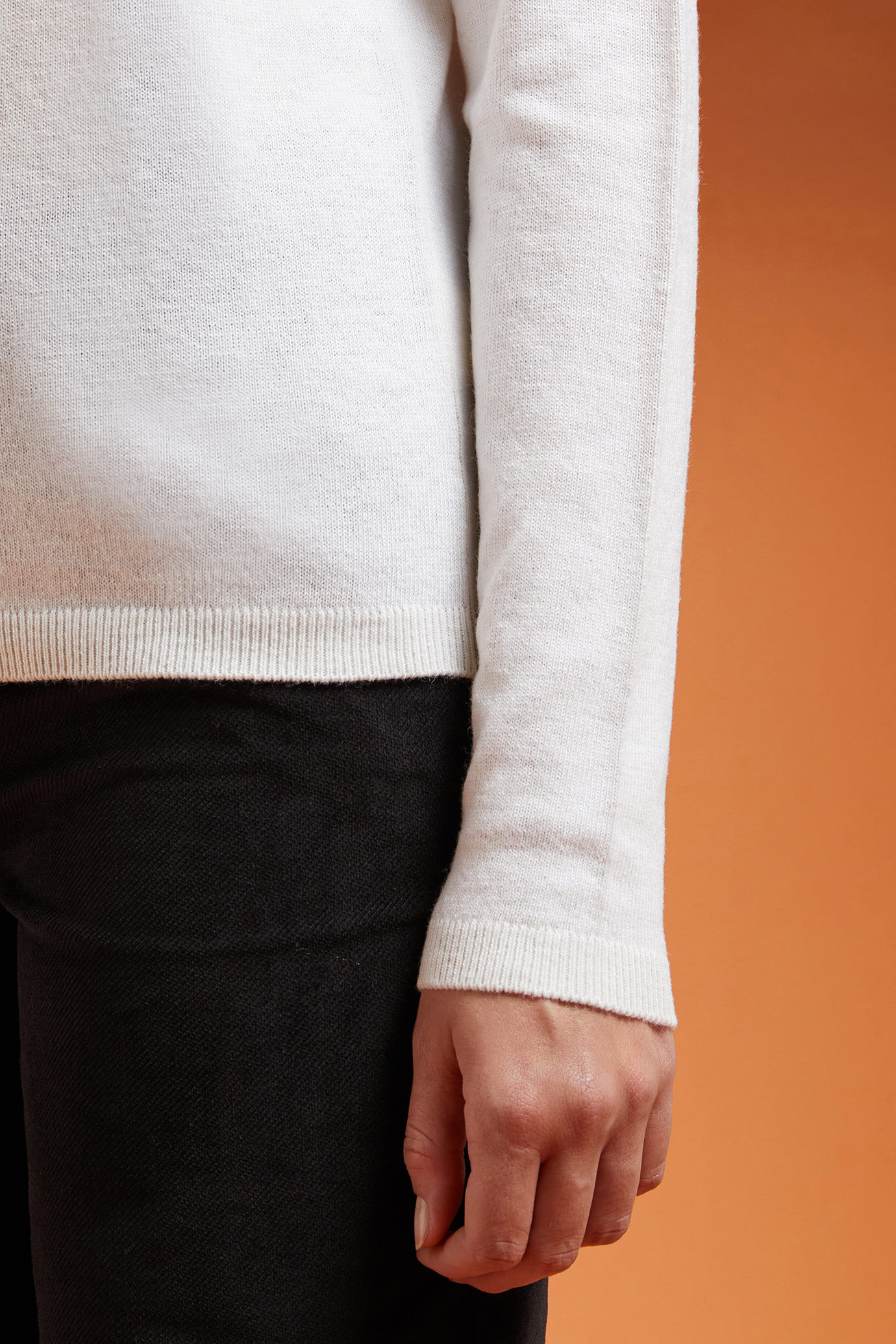 Maglia donna collo alto misto lana a cachemire regular fit image number 2