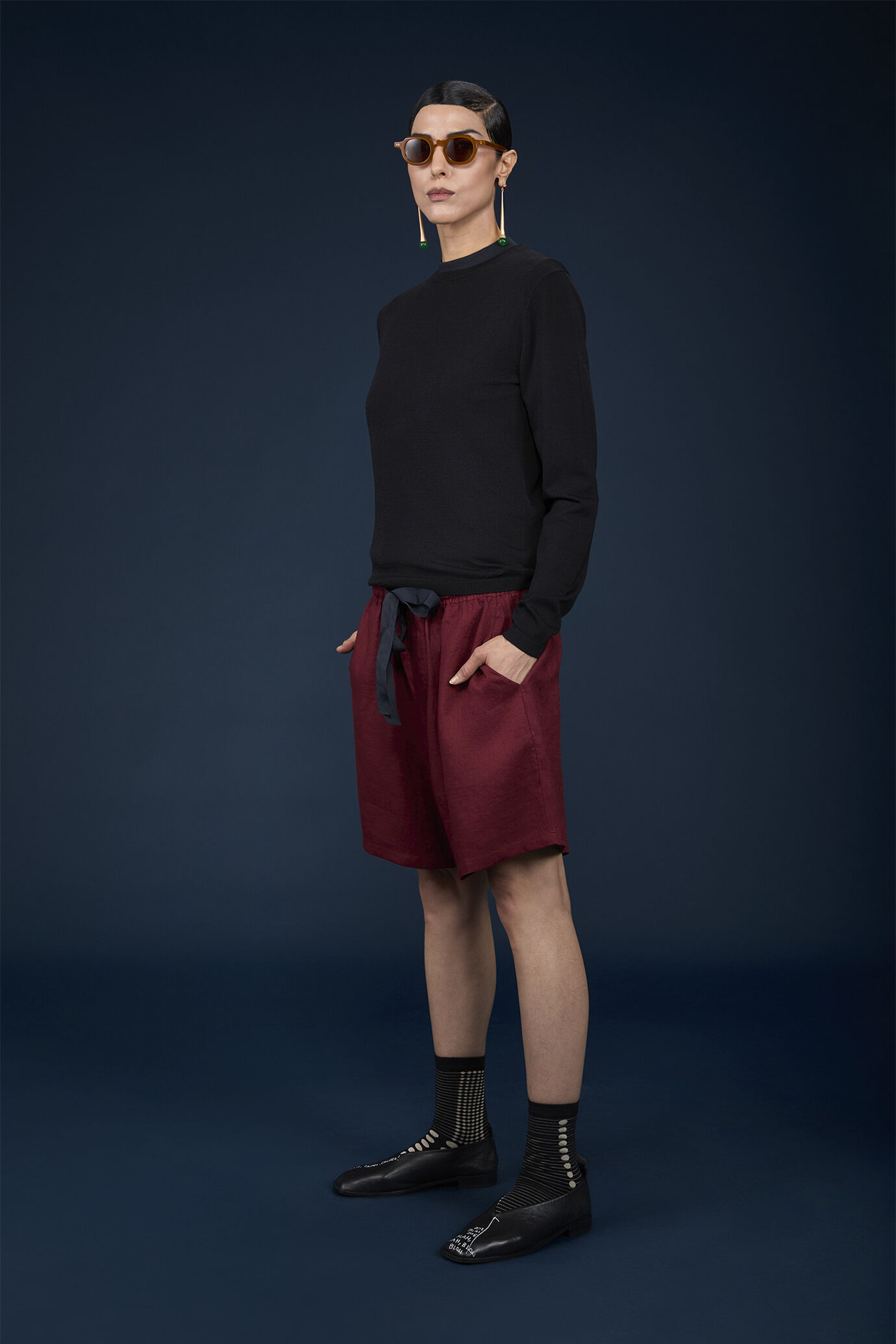 Kurze Damen-Bermudashorts mit kontrastierendem, verstellbarem Elastikbund 100 % Leinen