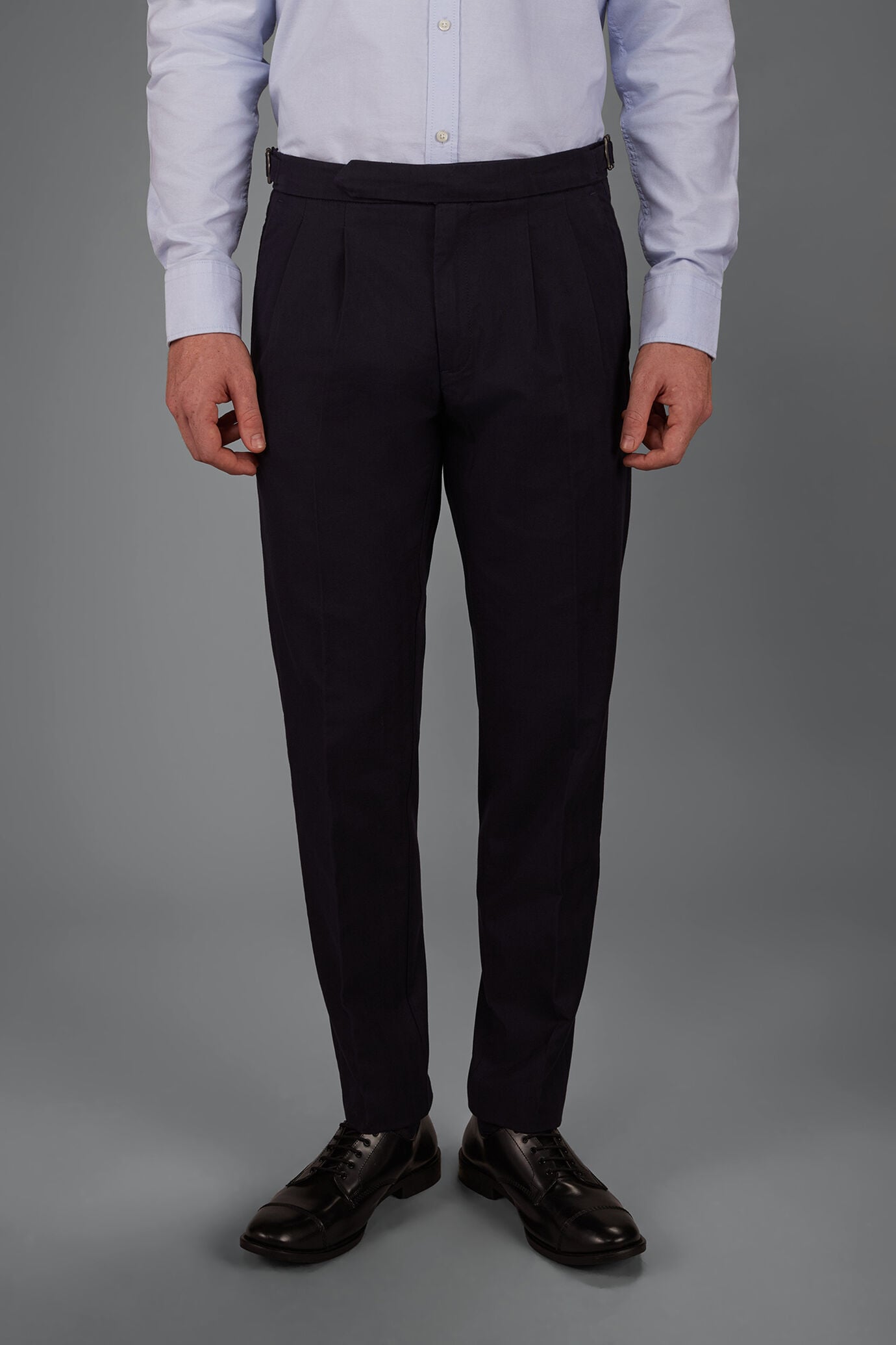 Men&rsquo;s comfort-fit herringbone wool-blend trousers image number 1