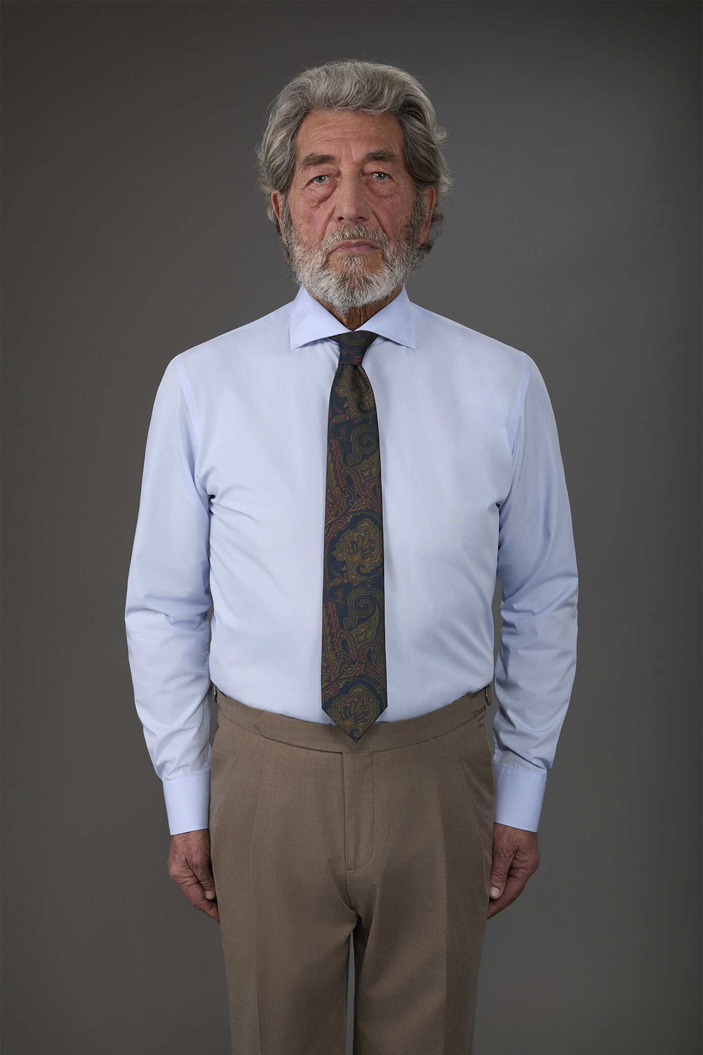 Camicia classica collo francese uomo tinta unita