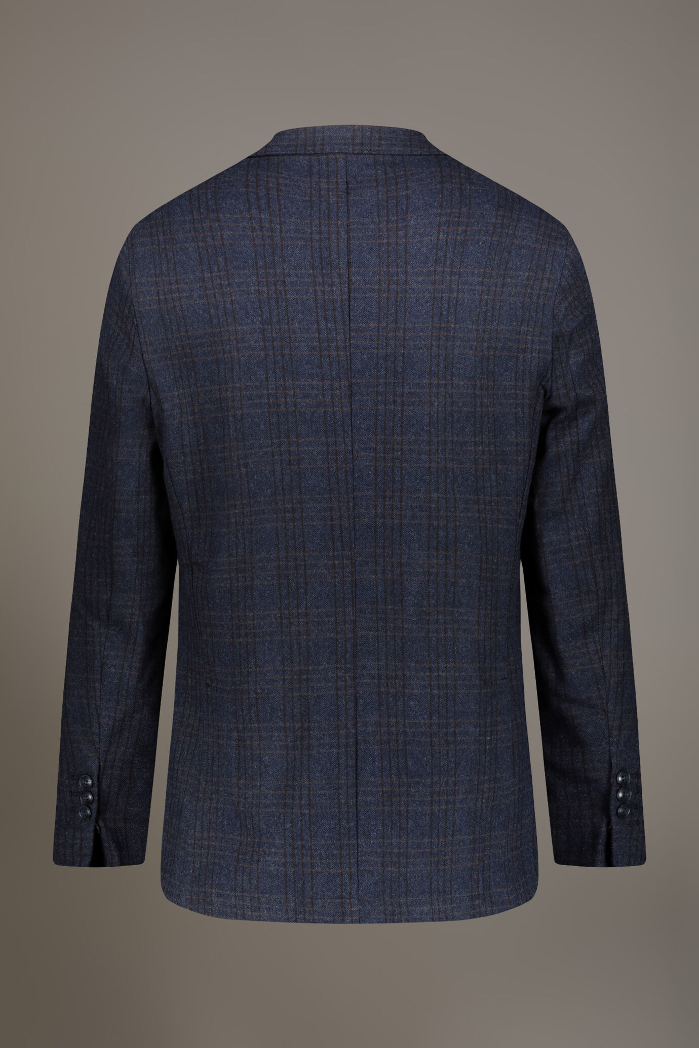 Single-breasted jacket with flap pockets in wool blend made in Italy image number 6