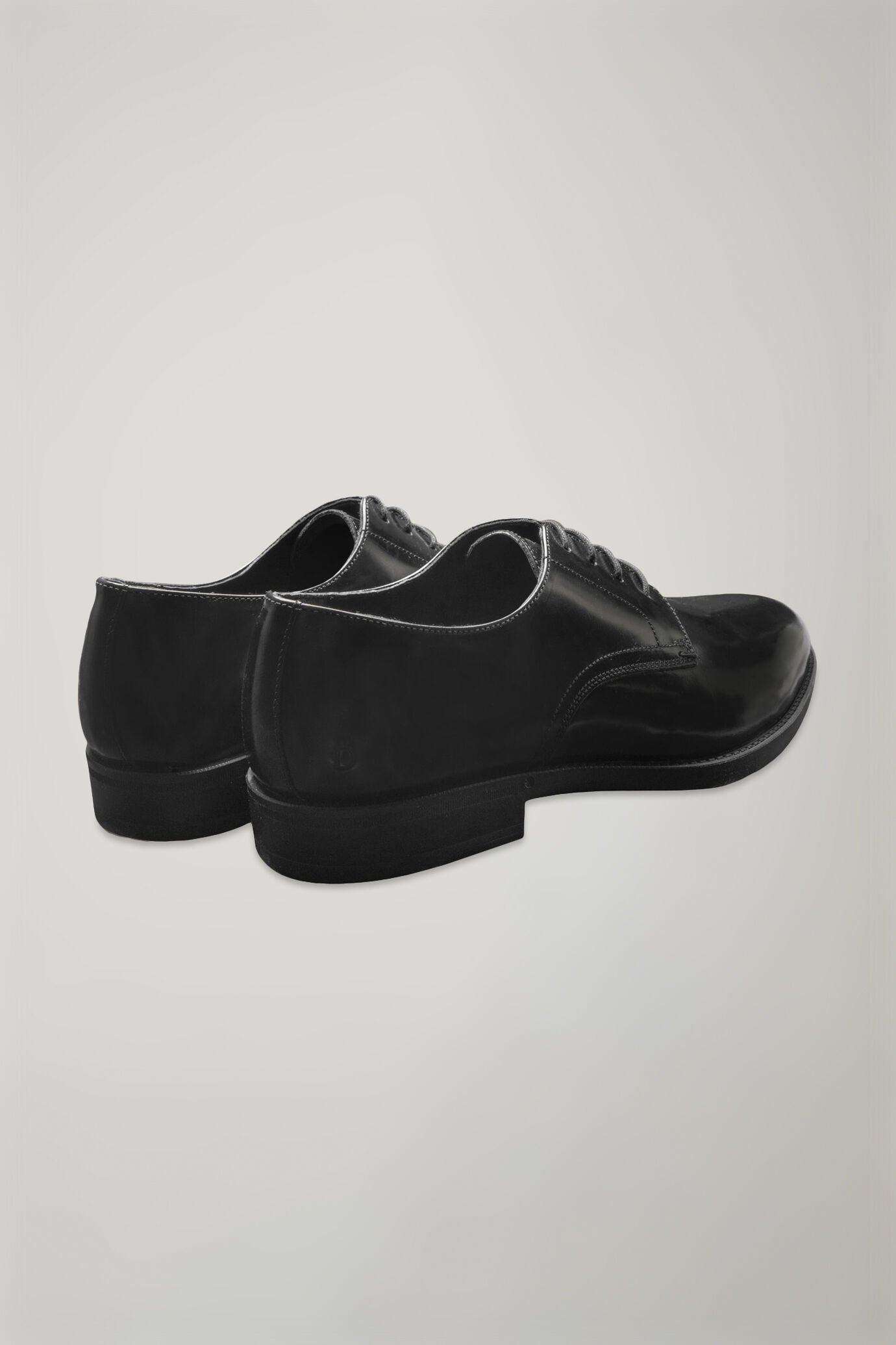 Scarpa Derby uomo 100% pelle con fondo in gomma image number 3