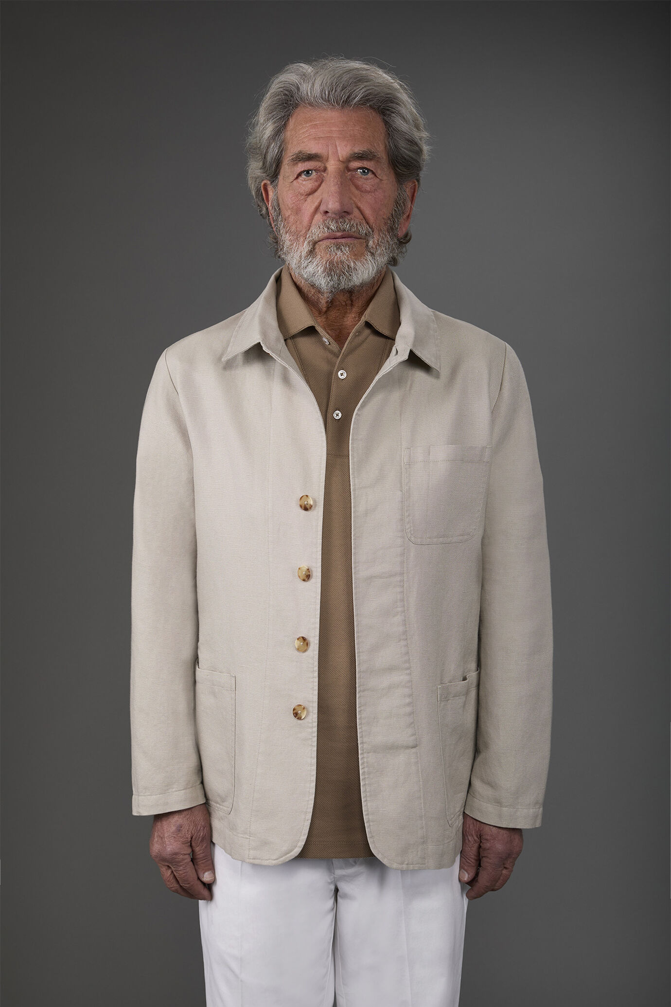 Hemdjacke mit aufgesetzten Taschen aus gewaschenem Leinen-Baumwoll-Gemisch image number 1
