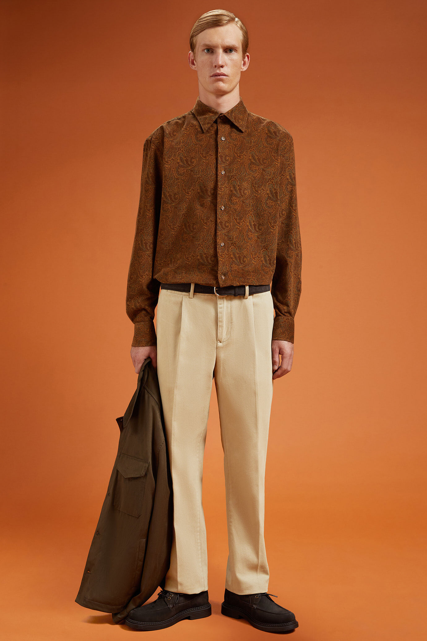 Pantalon pour homme à pince en toile diagonale, coupe classique