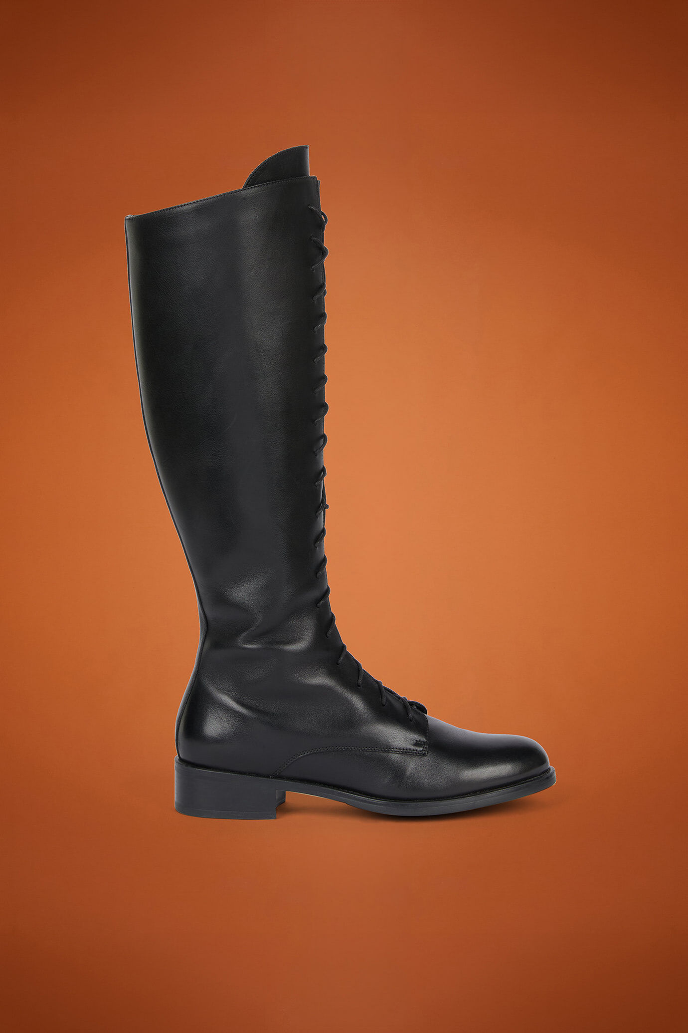 Stivaletti con stringhe best sale