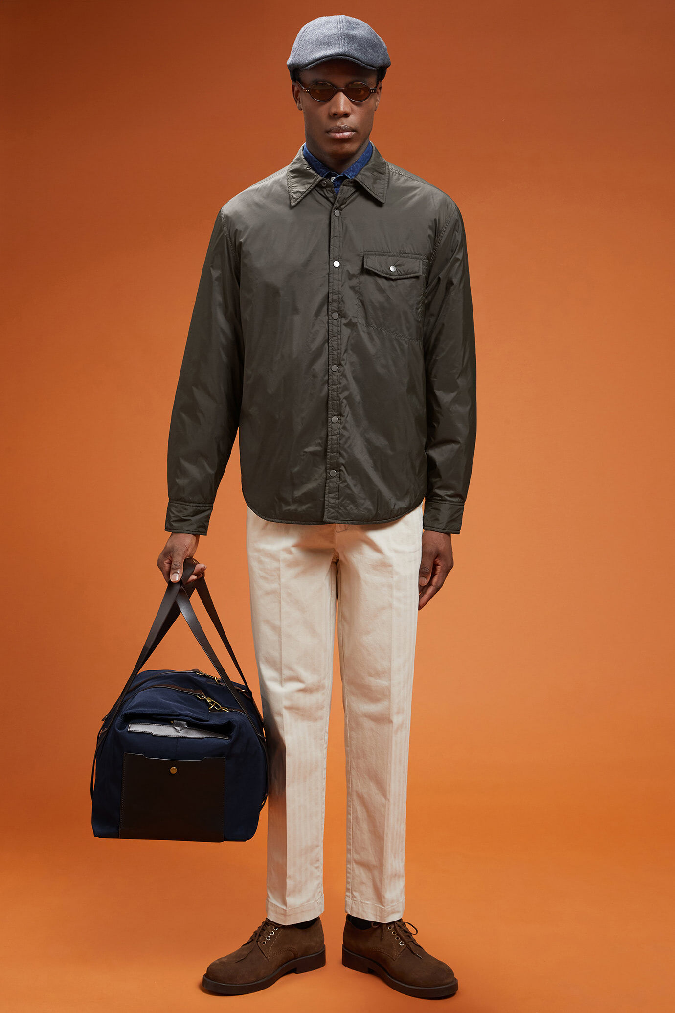 Leicht gefütterte technische Herrenjacke aus Nylon in bequemer Passform image number 1