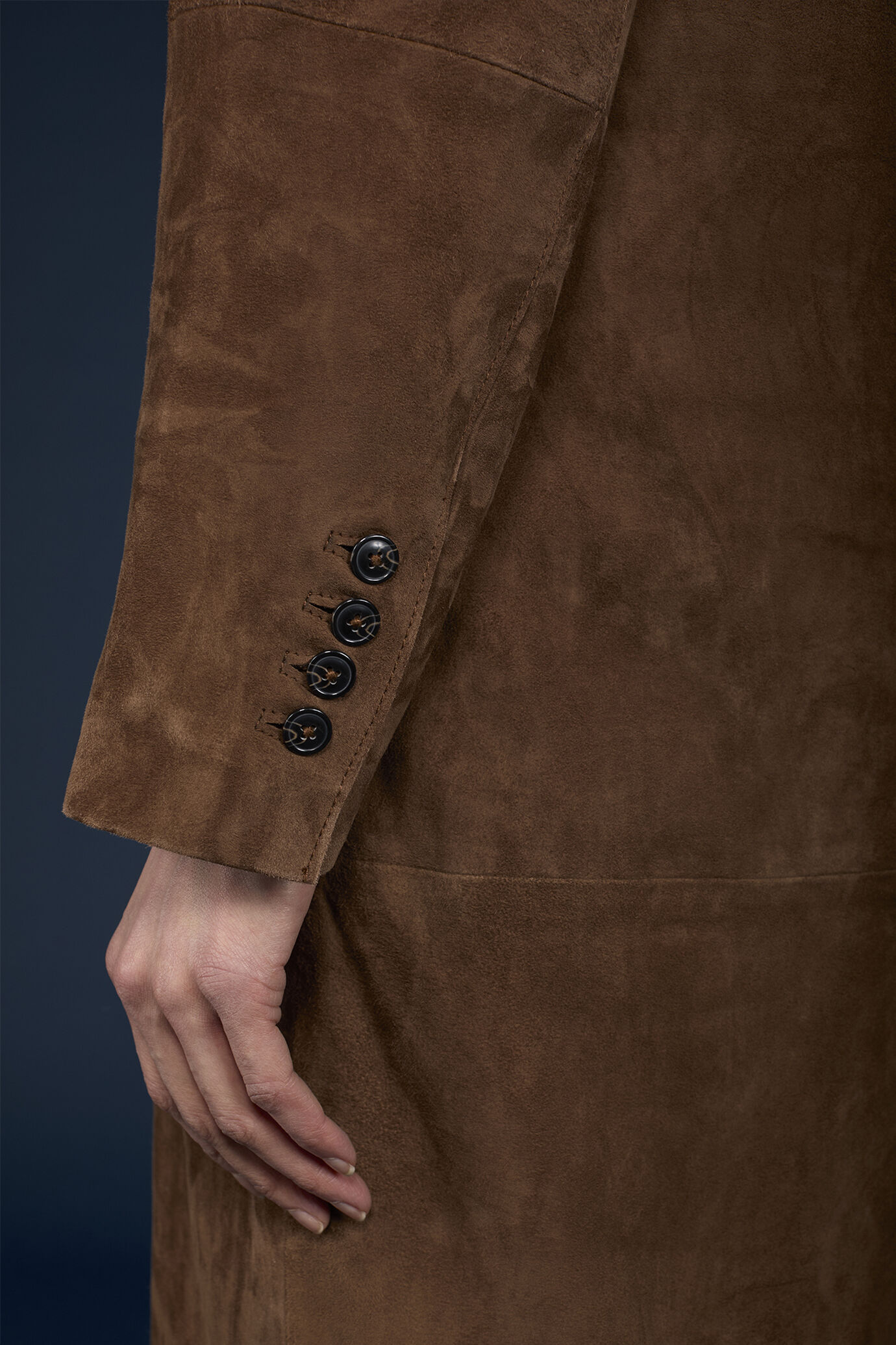Manteau pour femme, 100% daim véritable, coupe classique image number 3