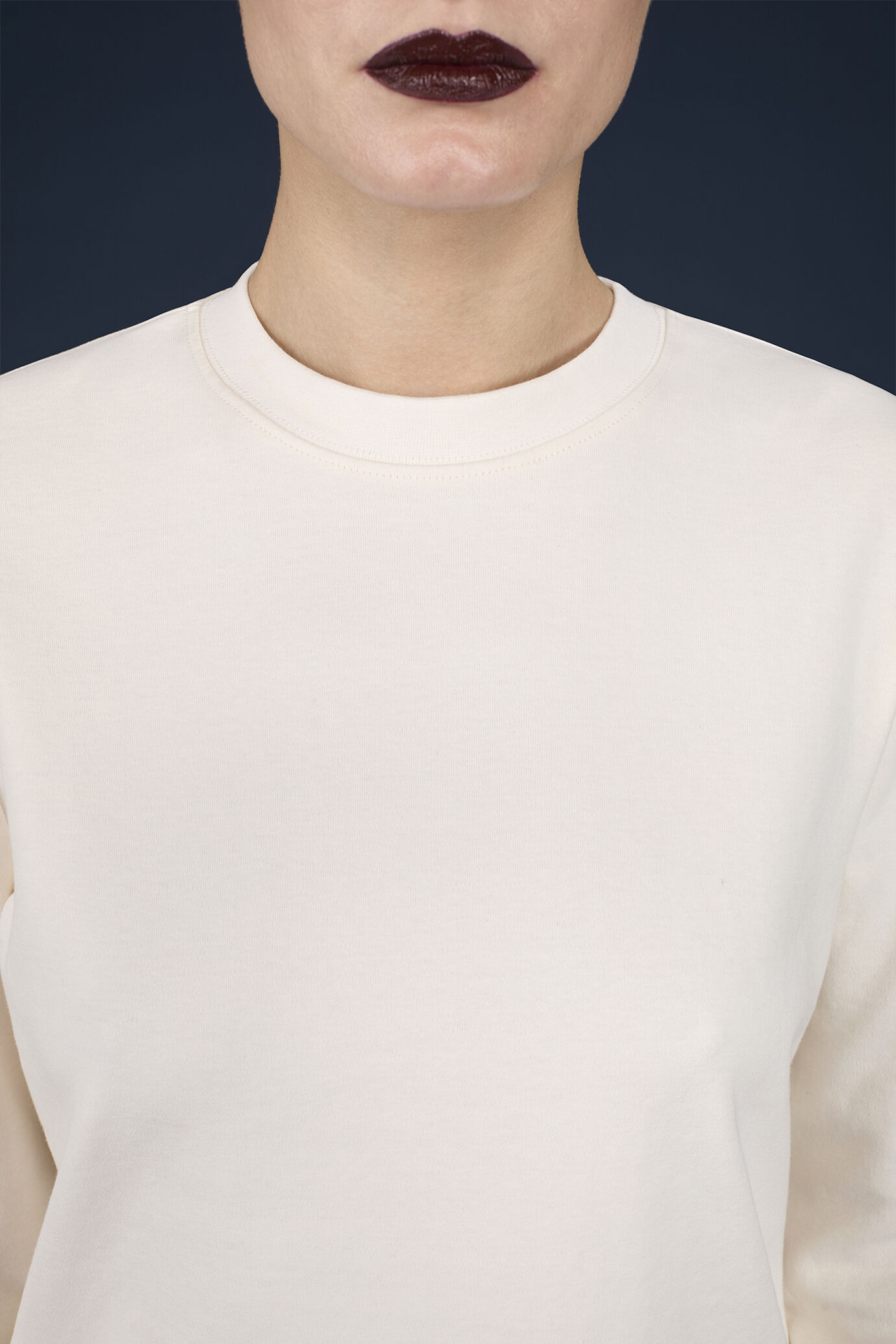 T-shirt donna girocollo 100% cotone manica lunga regular fit image number 2