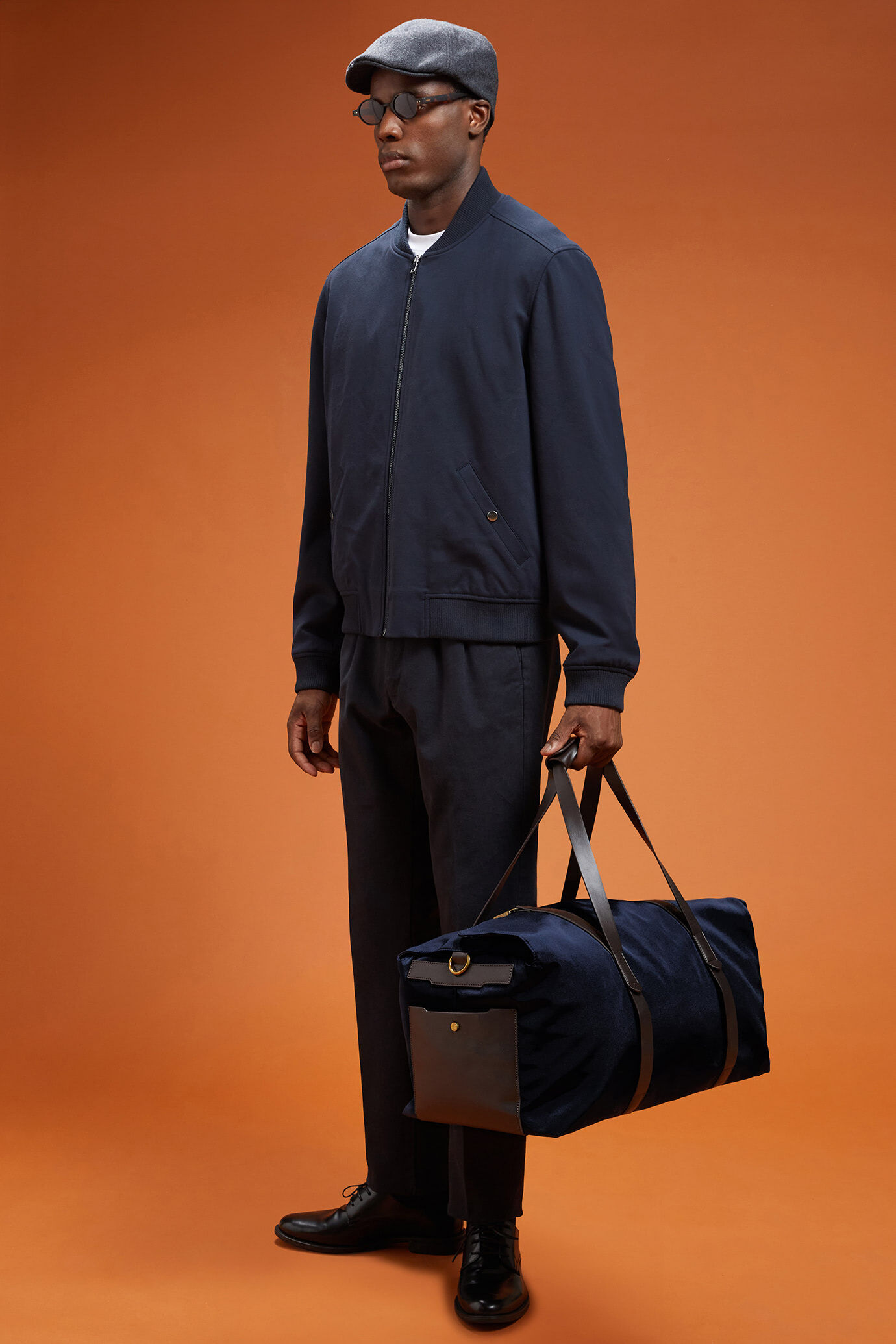Herren-Reisetasche mit Metallschnallen image number 4