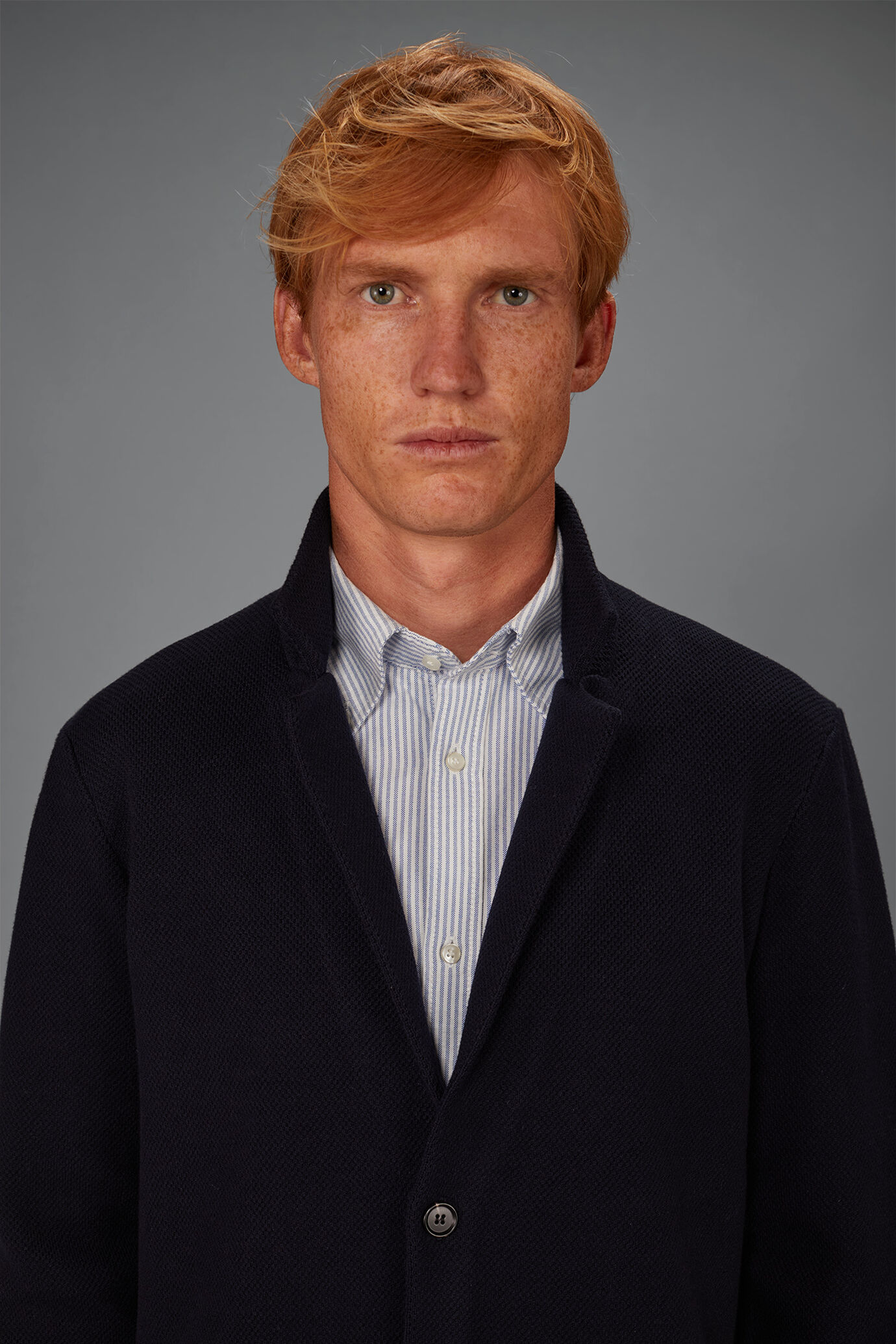 Herren-Strickjacke mit Wabenmuster aus 100% Baumwolle regul&auml;re Passform image number 2