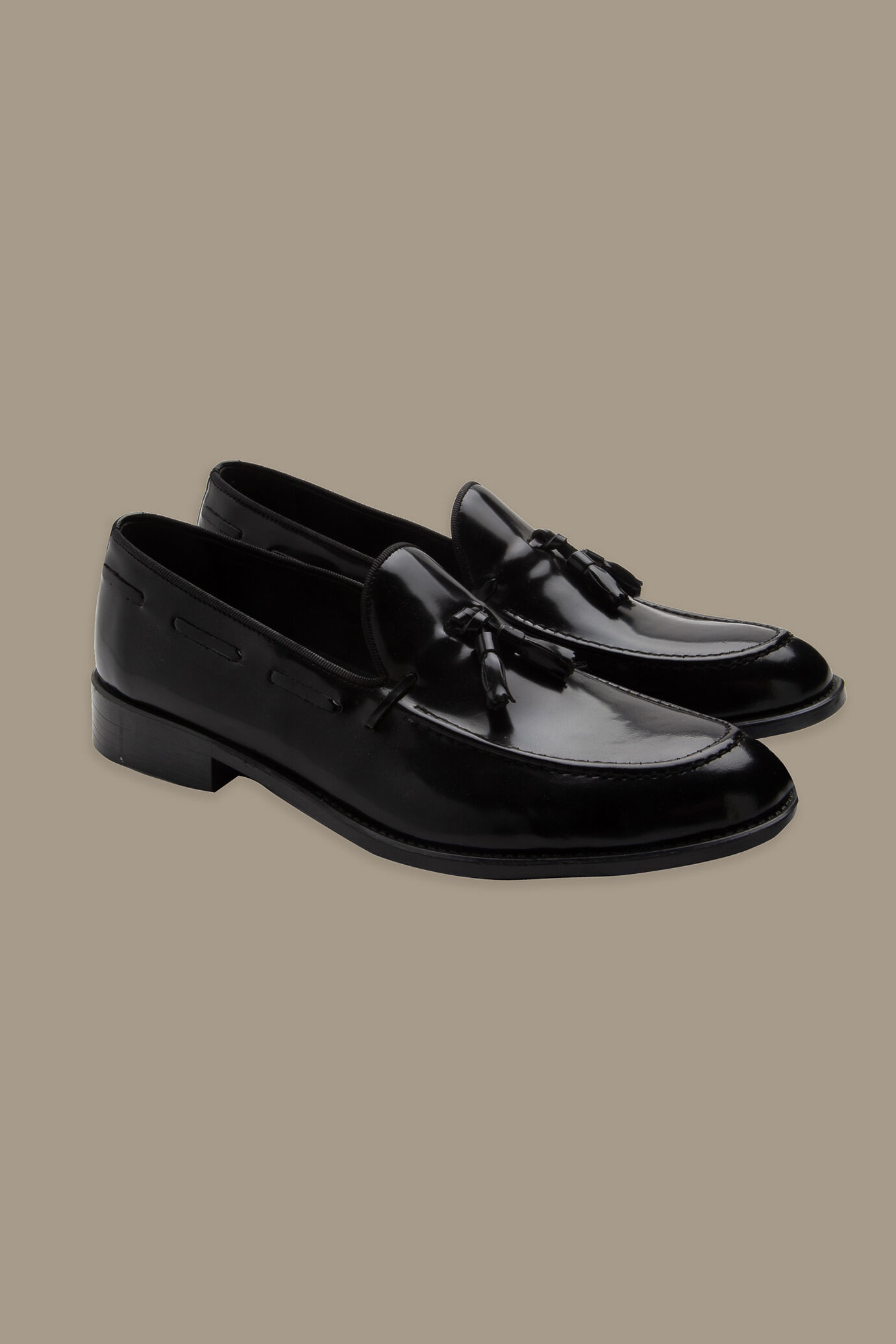 College tassel. 100% polished leather image number 0