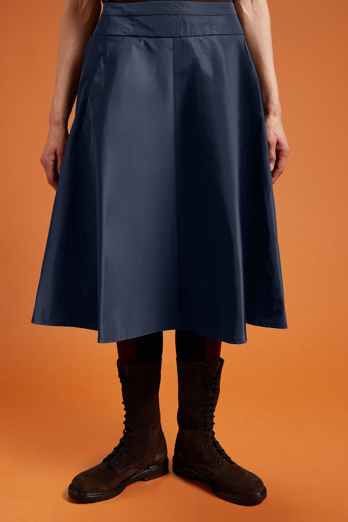 Jupe demi-cercle femme en taffetas à basque, coupe classique image number 1