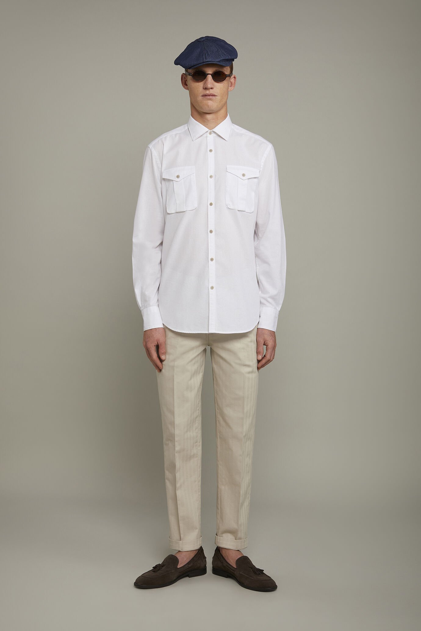 Chemise décontractée pour homme à col classique en tissu 100 % coton denim coupe confort image number 0